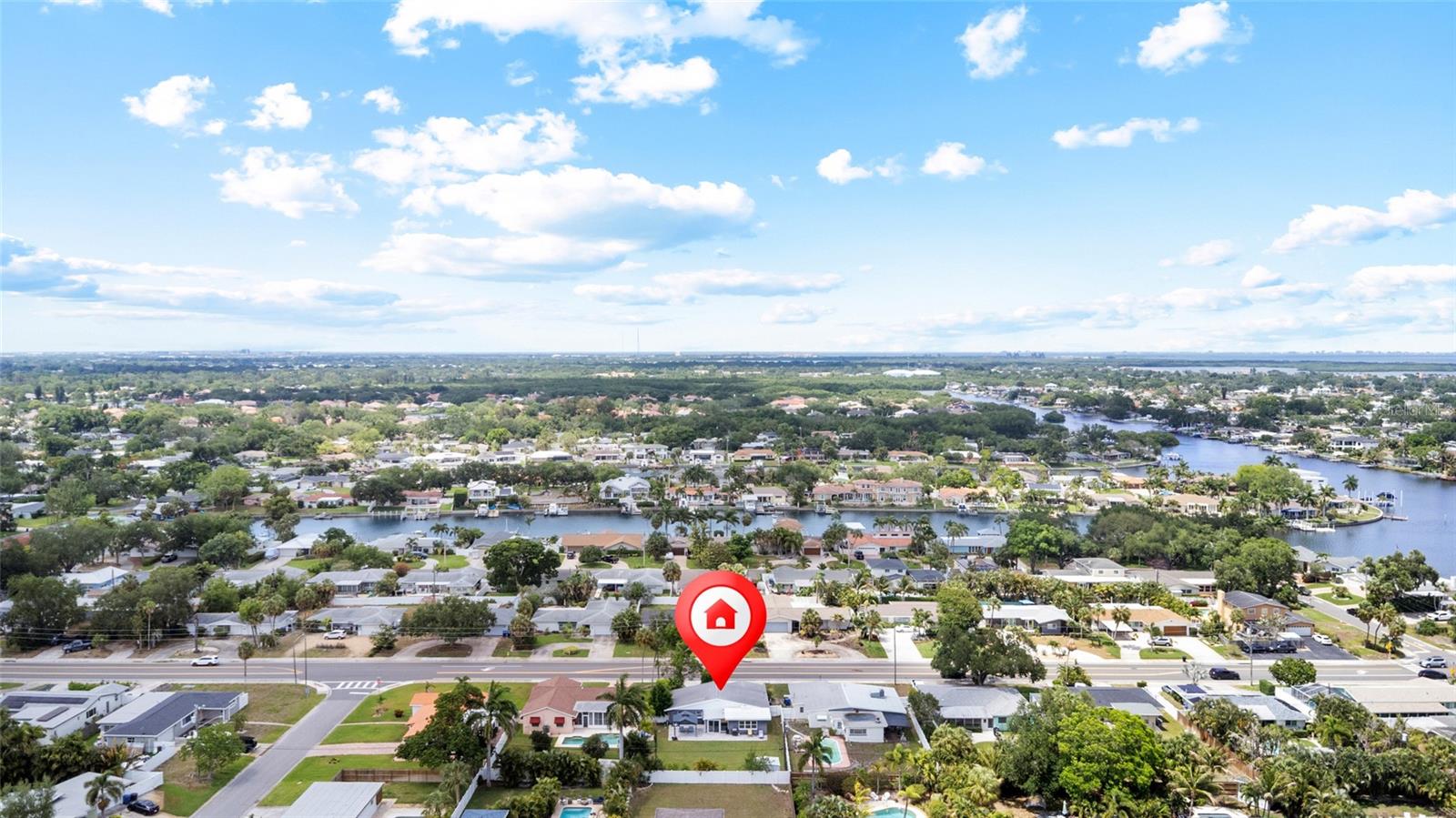 1124 40TH AVE NE, ST PETERSBURG, FL, 33703