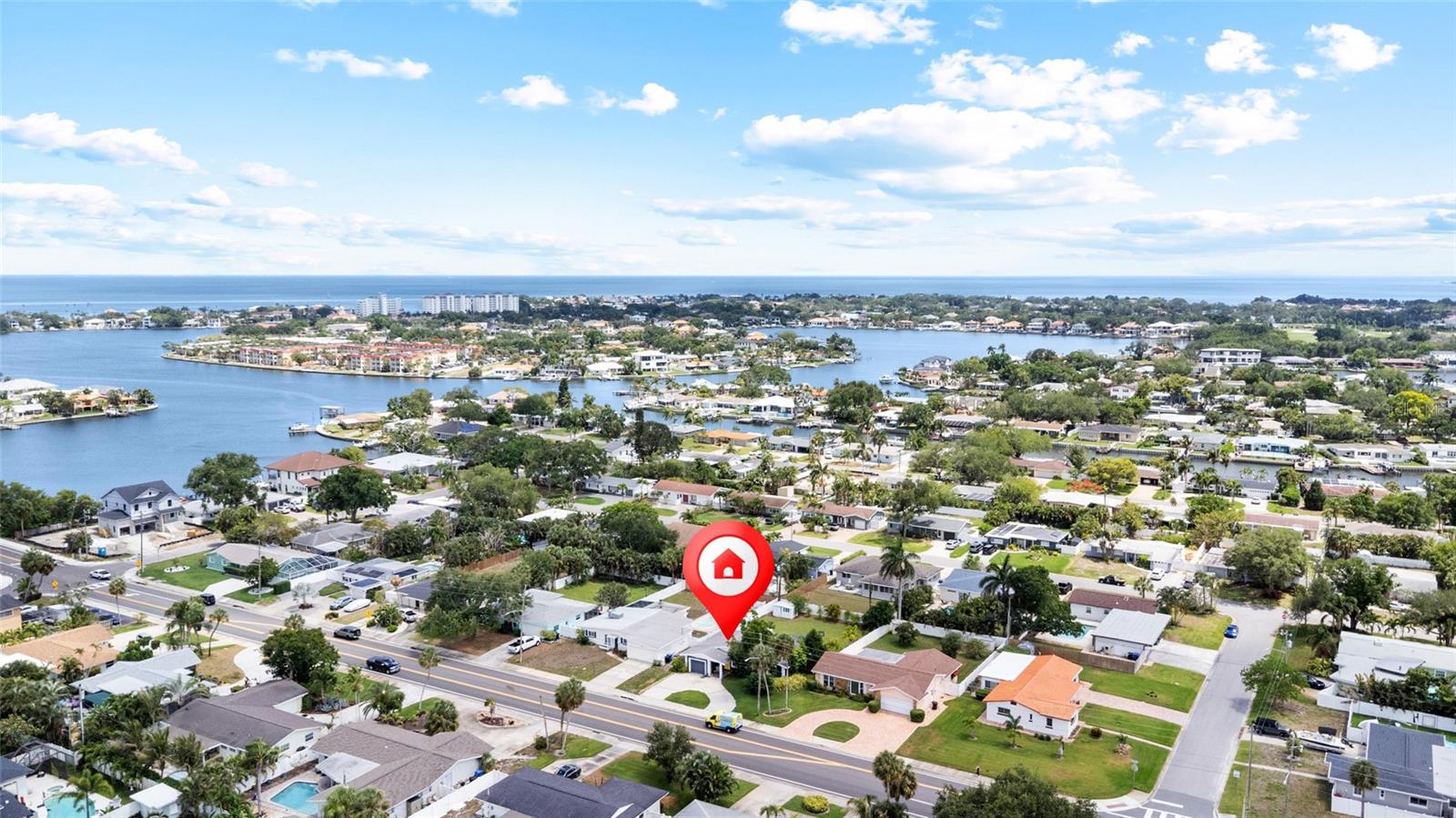 1124 40TH AVE NE, ST PETERSBURG, FL, 33703