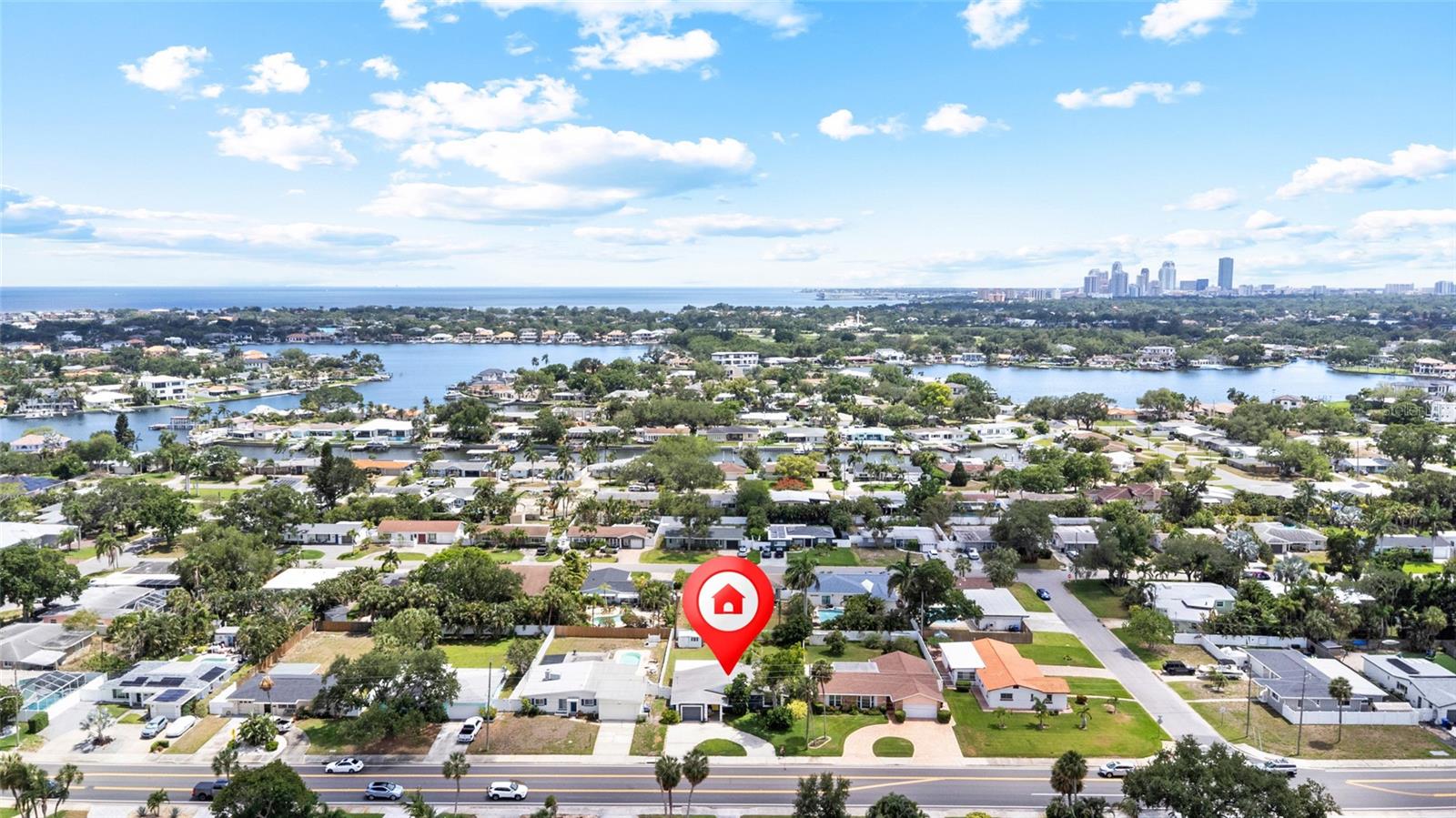 1124 40TH AVE NE, ST PETERSBURG, FL, 33703