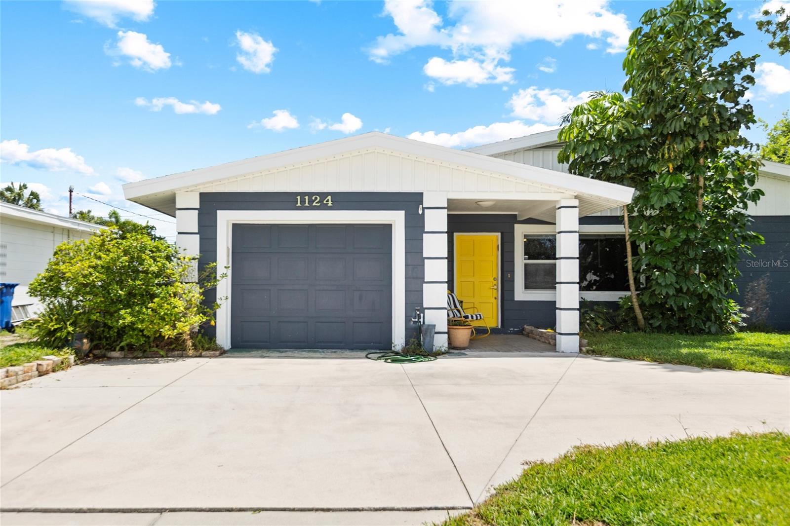 1124 40TH AVE NE, ST PETERSBURG, FL, 33703