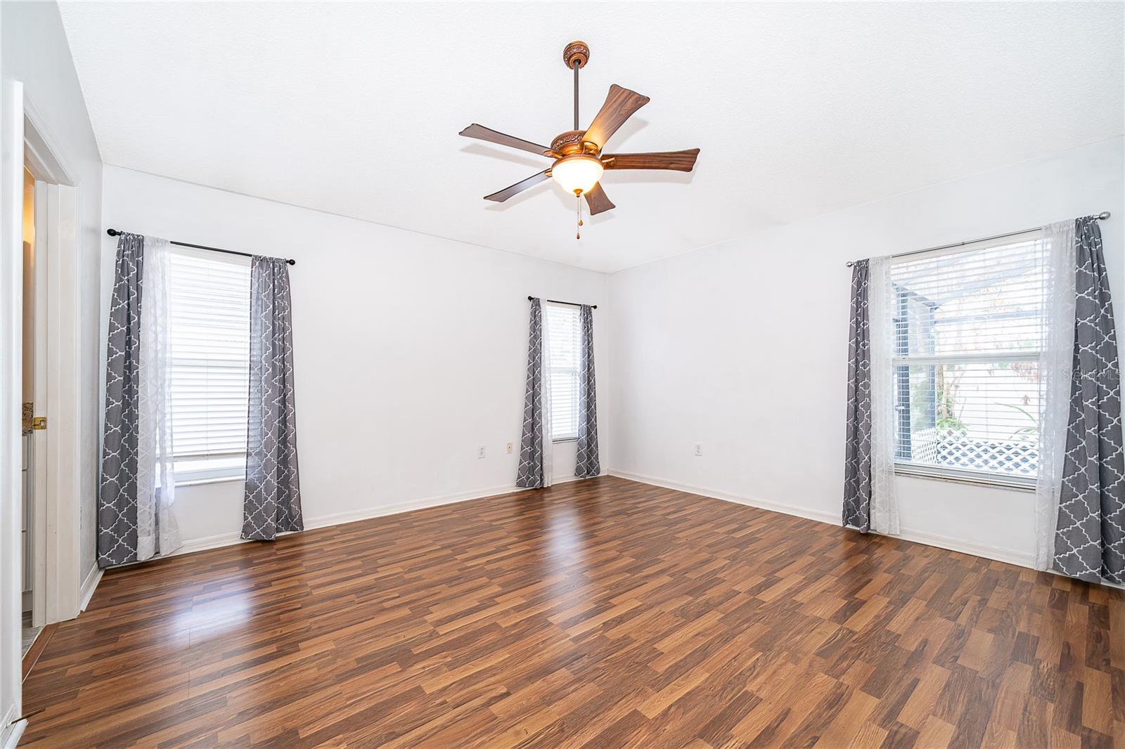 329 ATWELL LN, DAVENPORT, FL, 33897