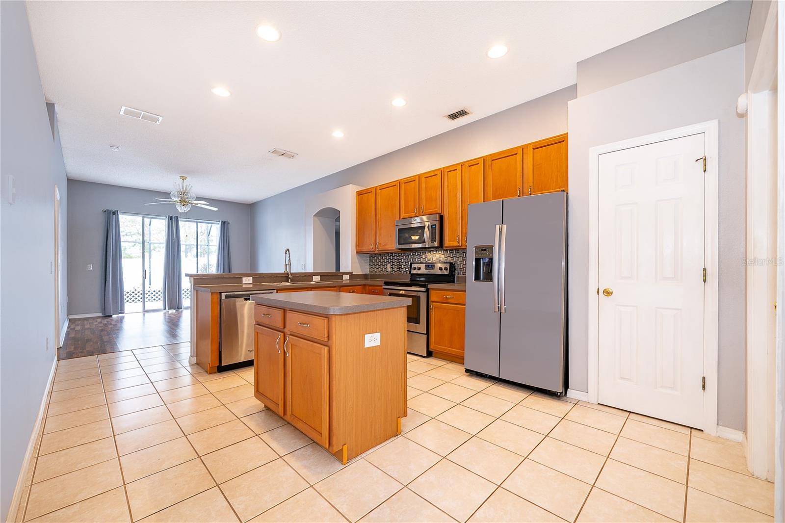 329 ATWELL LN, DAVENPORT, FL, 33897