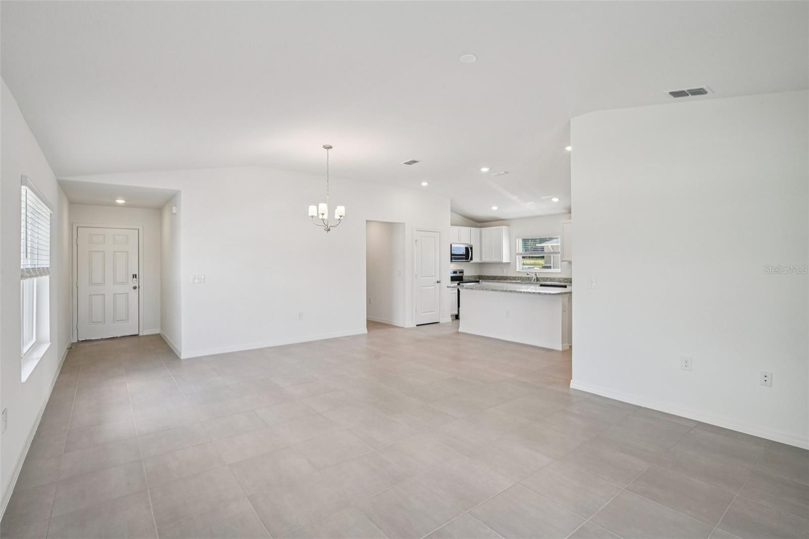 20404 LAVENDER BLOOM LOOP, MOUNT DORA, FL, 32757