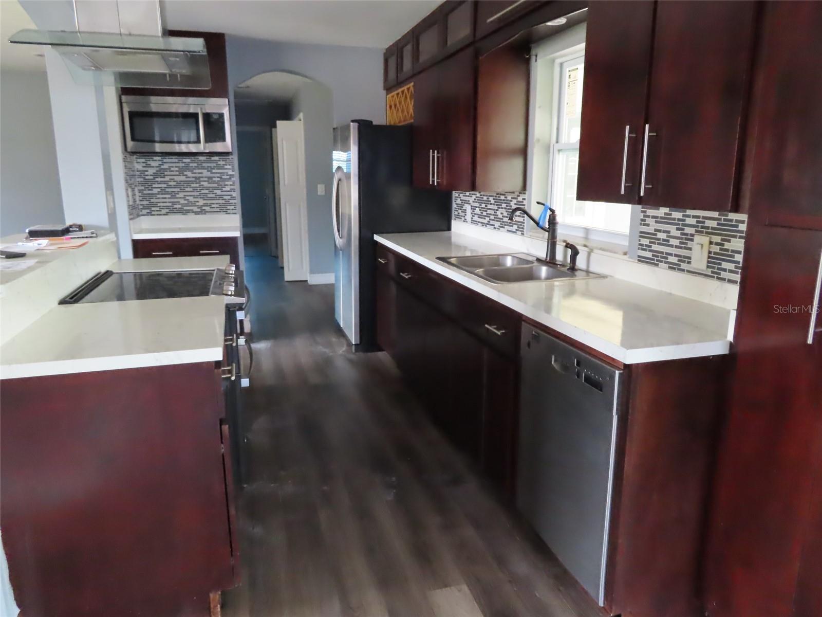5702 JACARANDA AVE, LAKELAND, FL, 33809