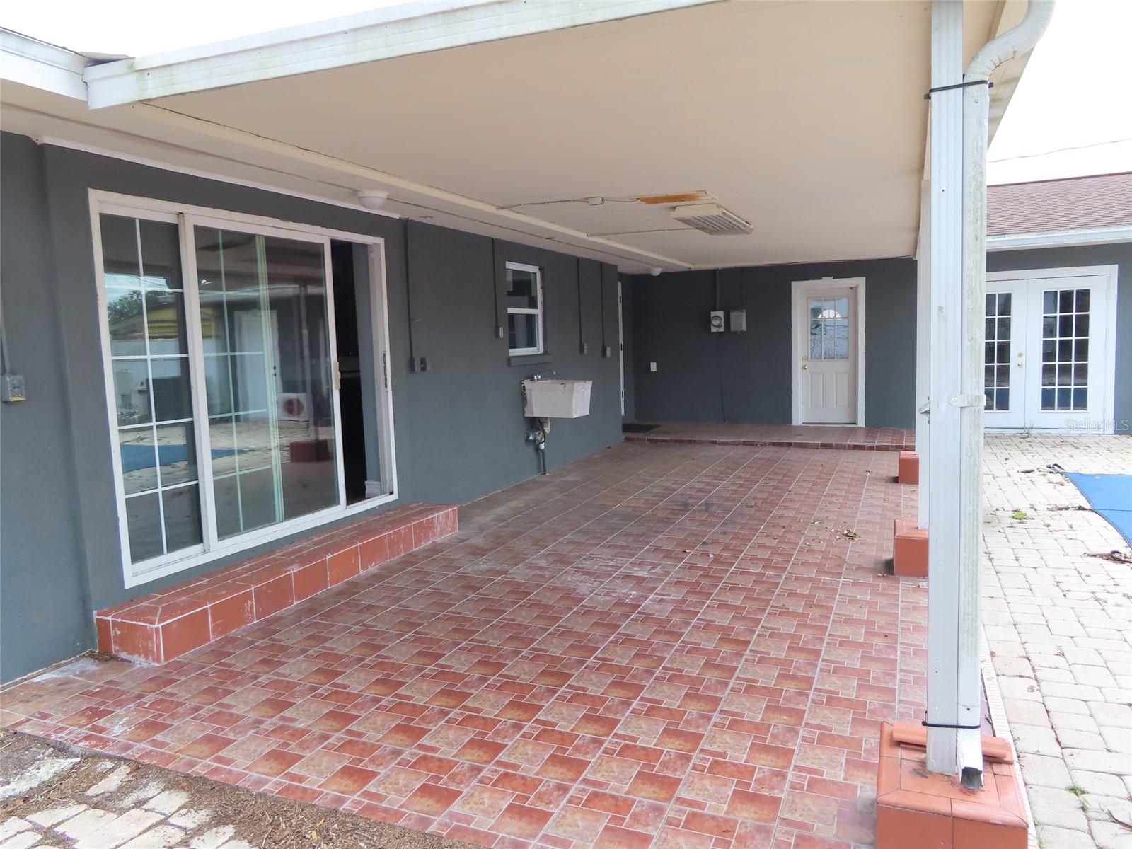 5702 JACARANDA AVE, LAKELAND, FL, 33809