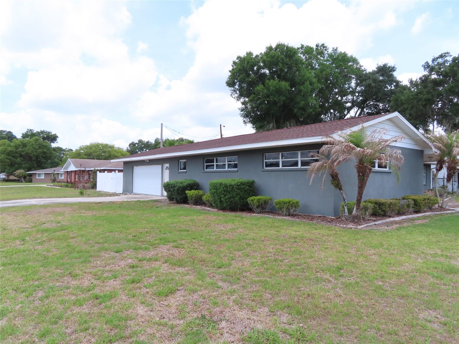 5702 JACARANDA AVE, LAKELAND, FL, 33809