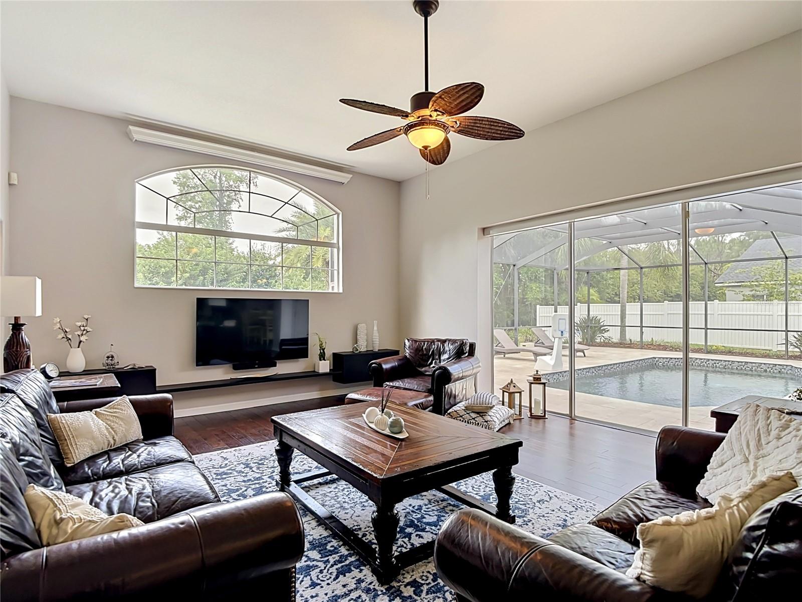 19128 CENTRE ROSE BLVD, LUTZ, FL, 33558