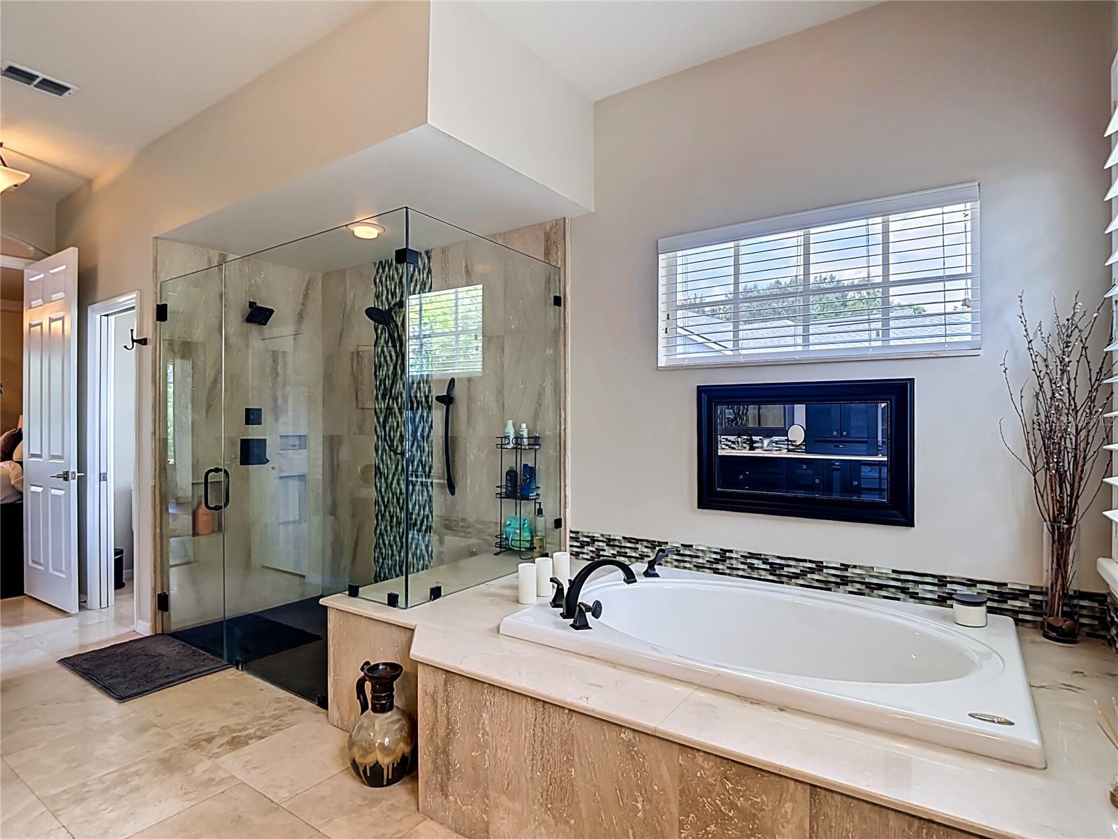 19128 CENTRE ROSE BLVD, LUTZ, FL, 33558