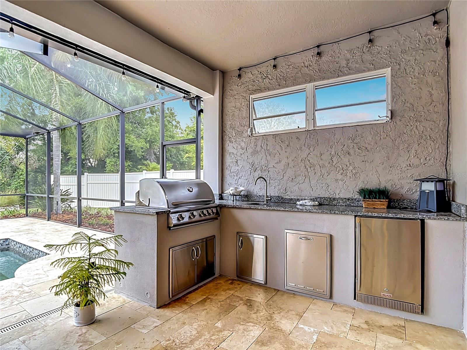 19128 CENTRE ROSE BLVD, LUTZ, FL, 33558