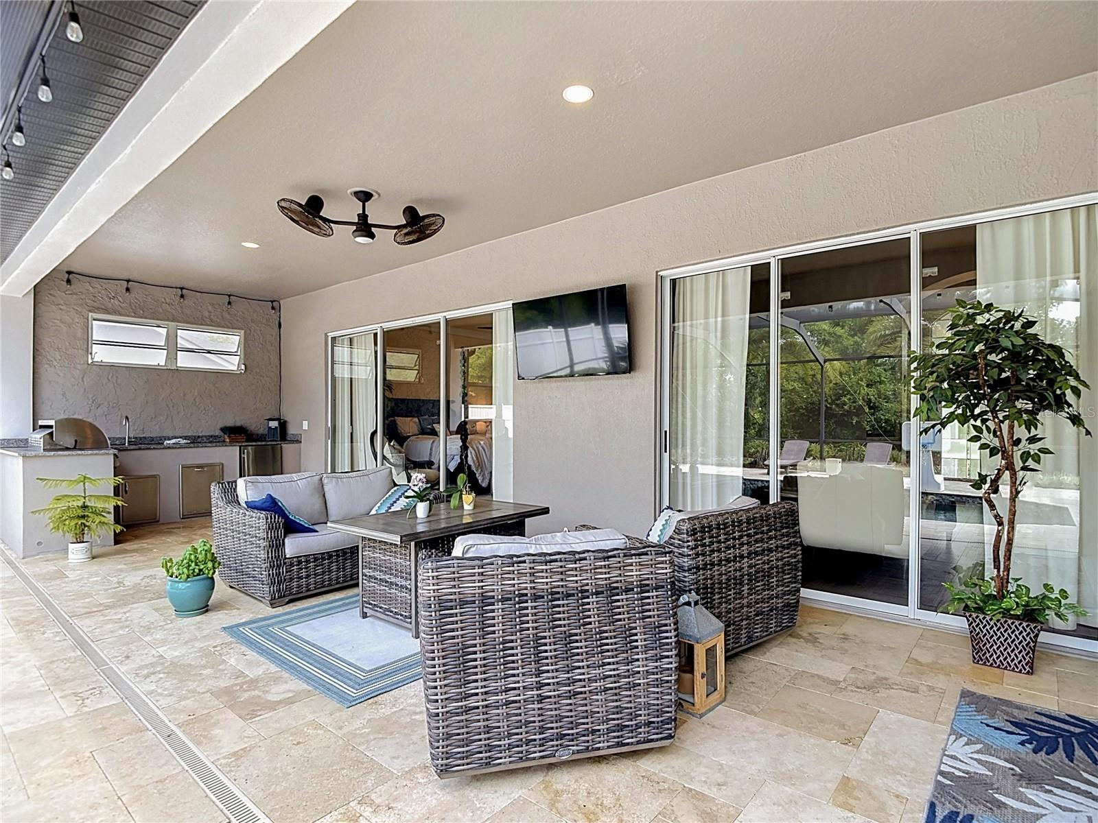 19128 CENTRE ROSE BLVD, LUTZ, FL, 33558