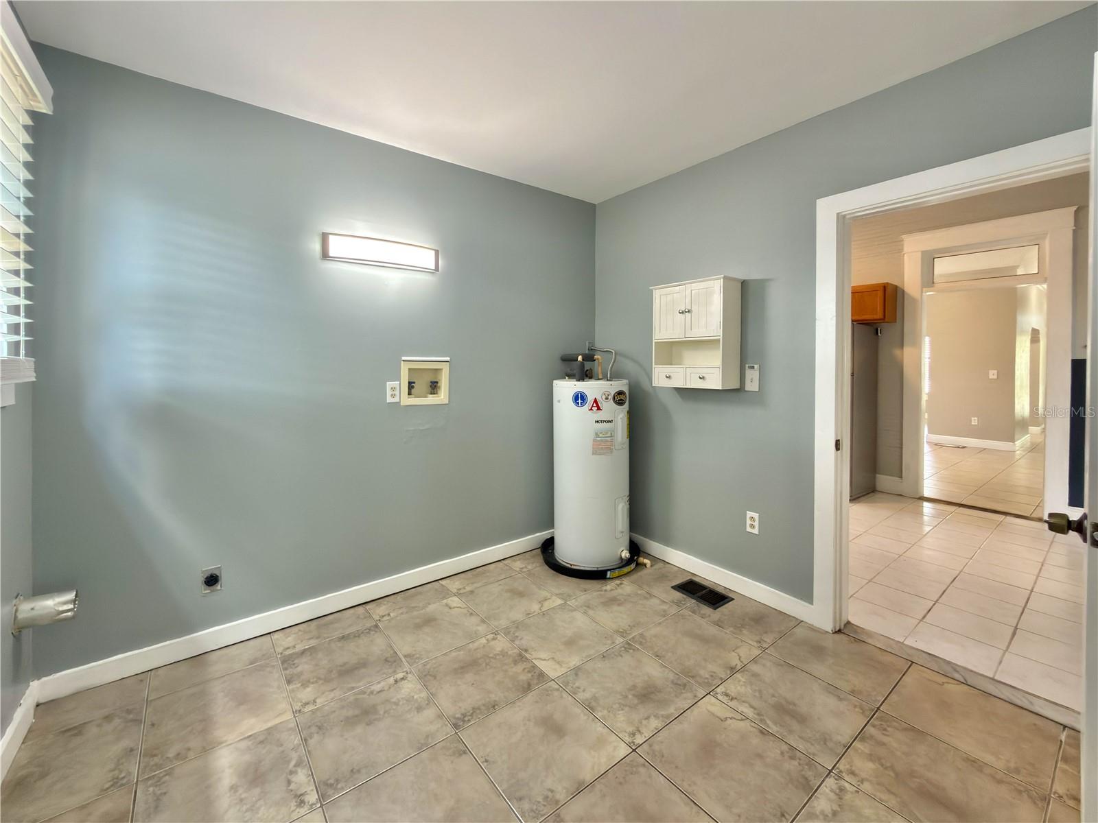 2312 E 10TH AVE, TAMPA, FL, 33605