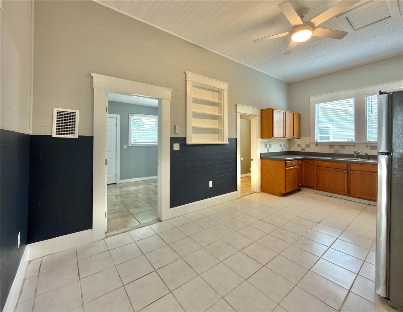 2312 E 10TH AVE, TAMPA, FL, 33605