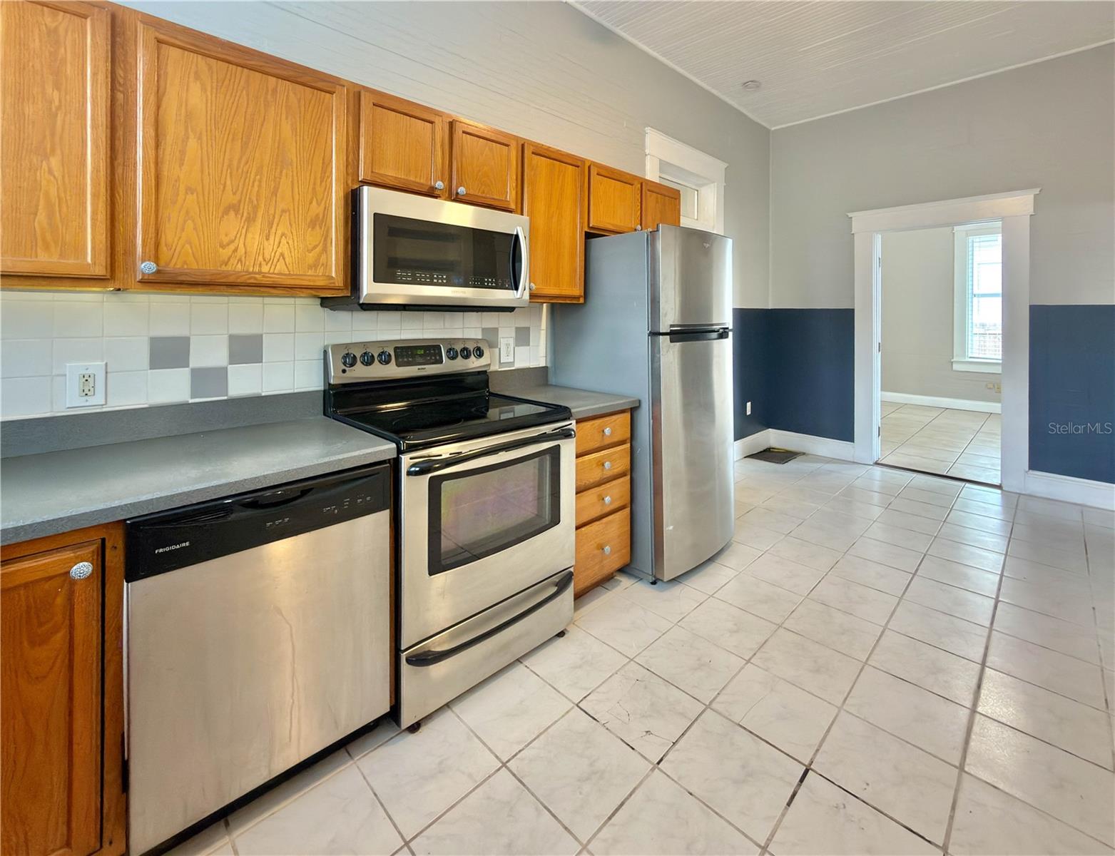 2312 E 10TH AVE, TAMPA, FL, 33605