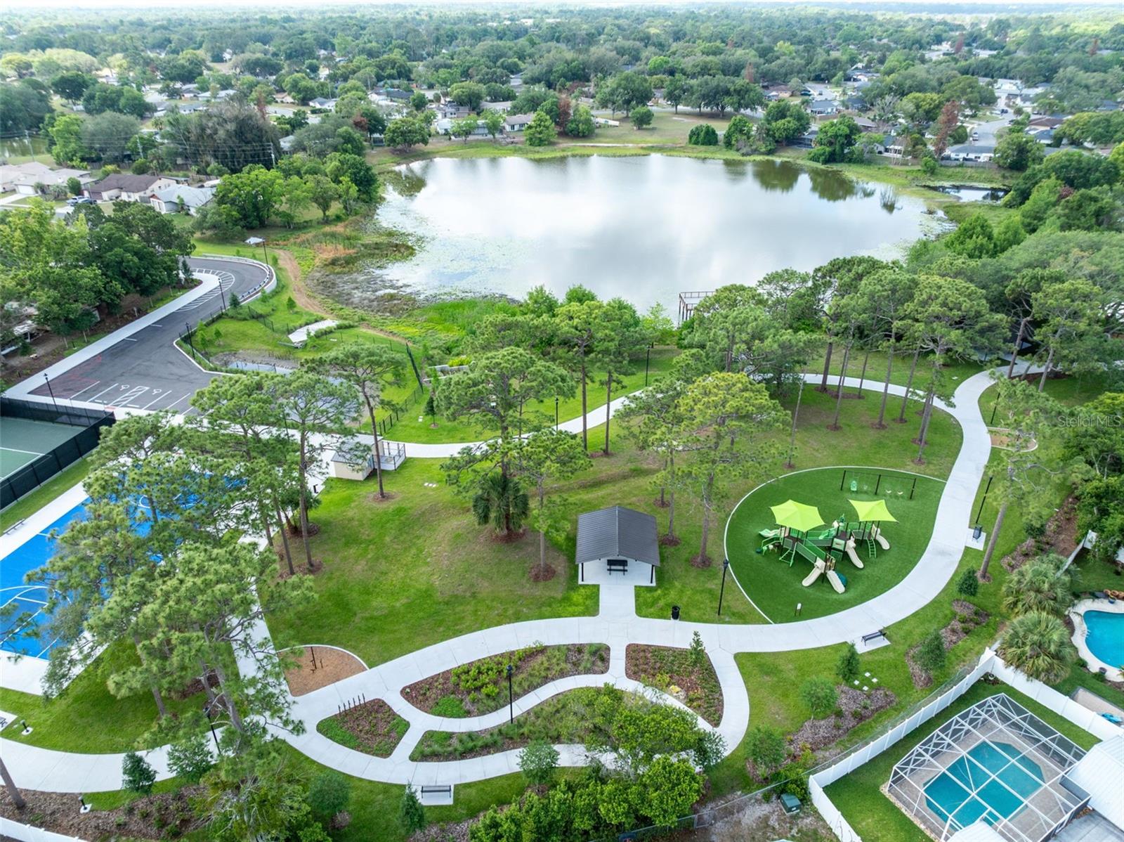 1432 CANTERBURY CIR, CASSELBERRY, FL, 32707