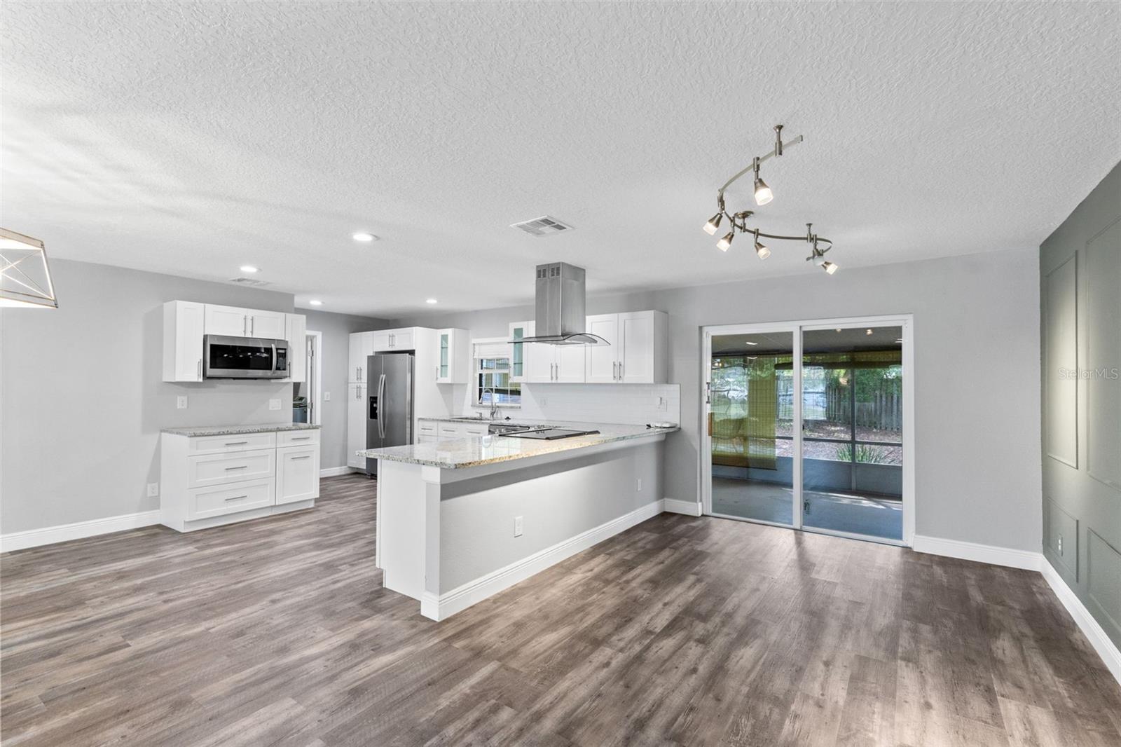 1432 CANTERBURY CIR, CASSELBERRY, FL, 32707
