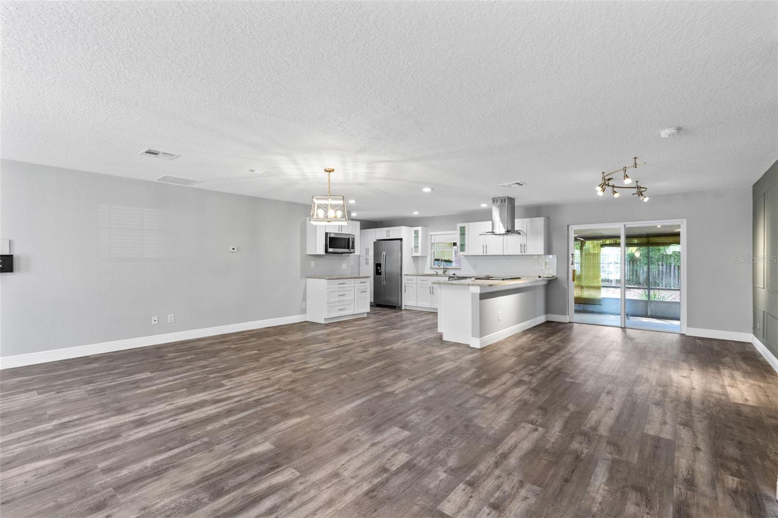 1432 CANTERBURY CIR, CASSELBERRY, FL, 32707