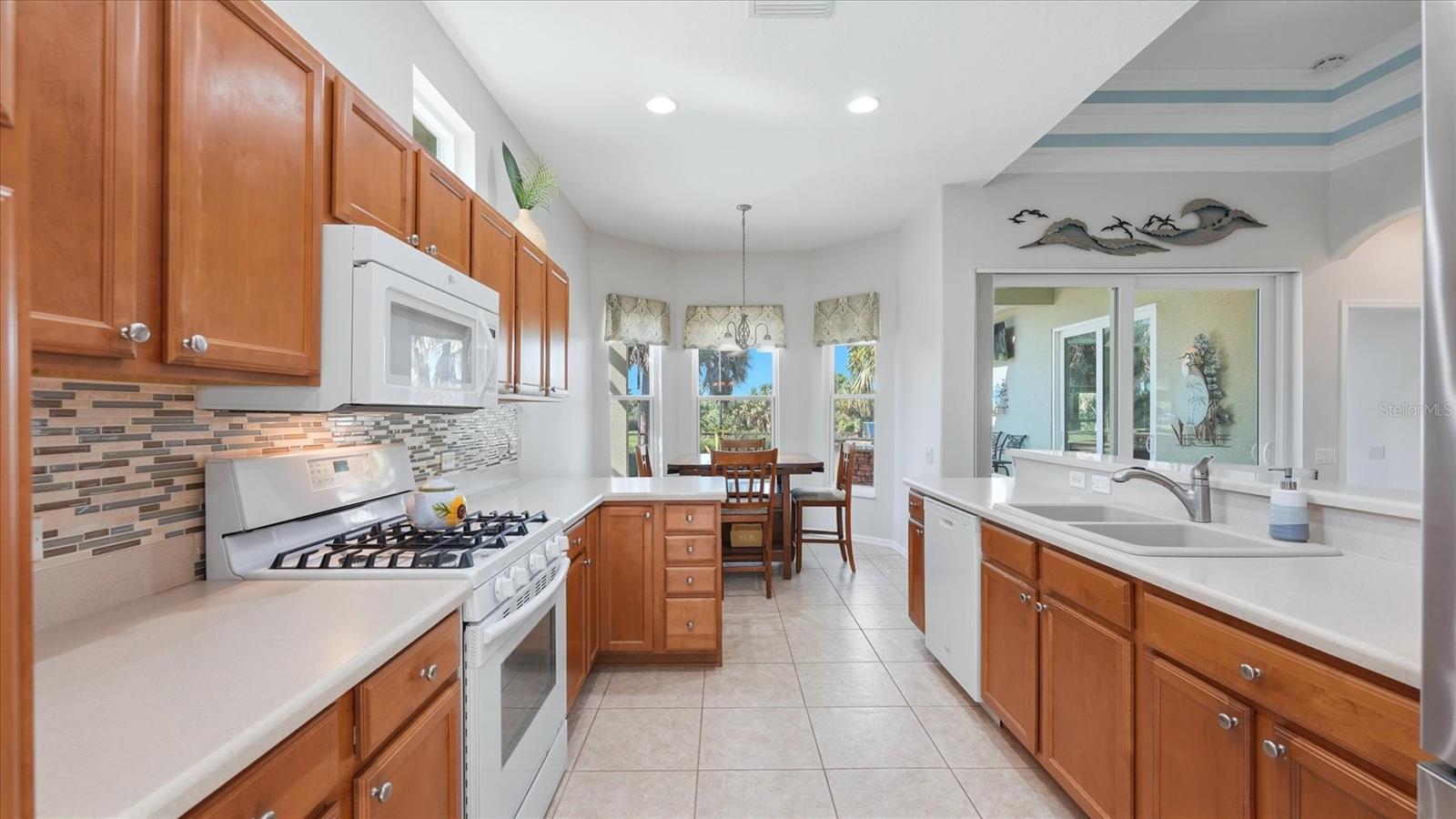 3337 PINE SHADOW CIR, NORTH PORT, FL, 34287