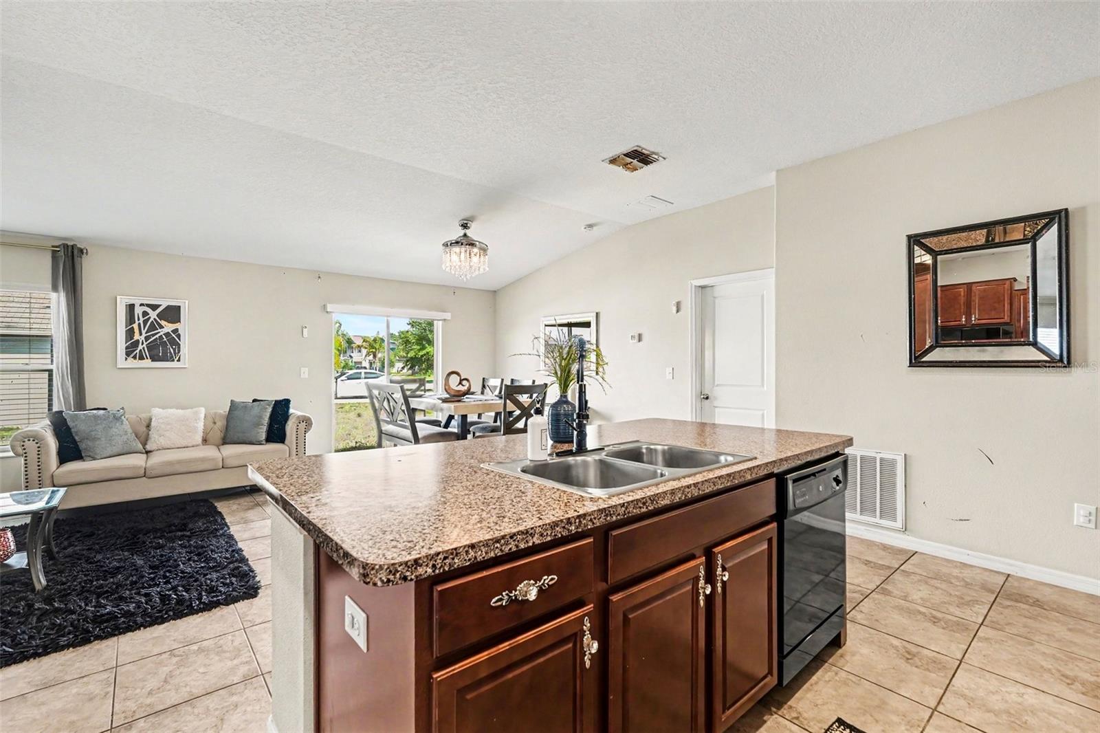 1733 BROAD WINGED HAWK DR, RUSKIN, FL, 33570