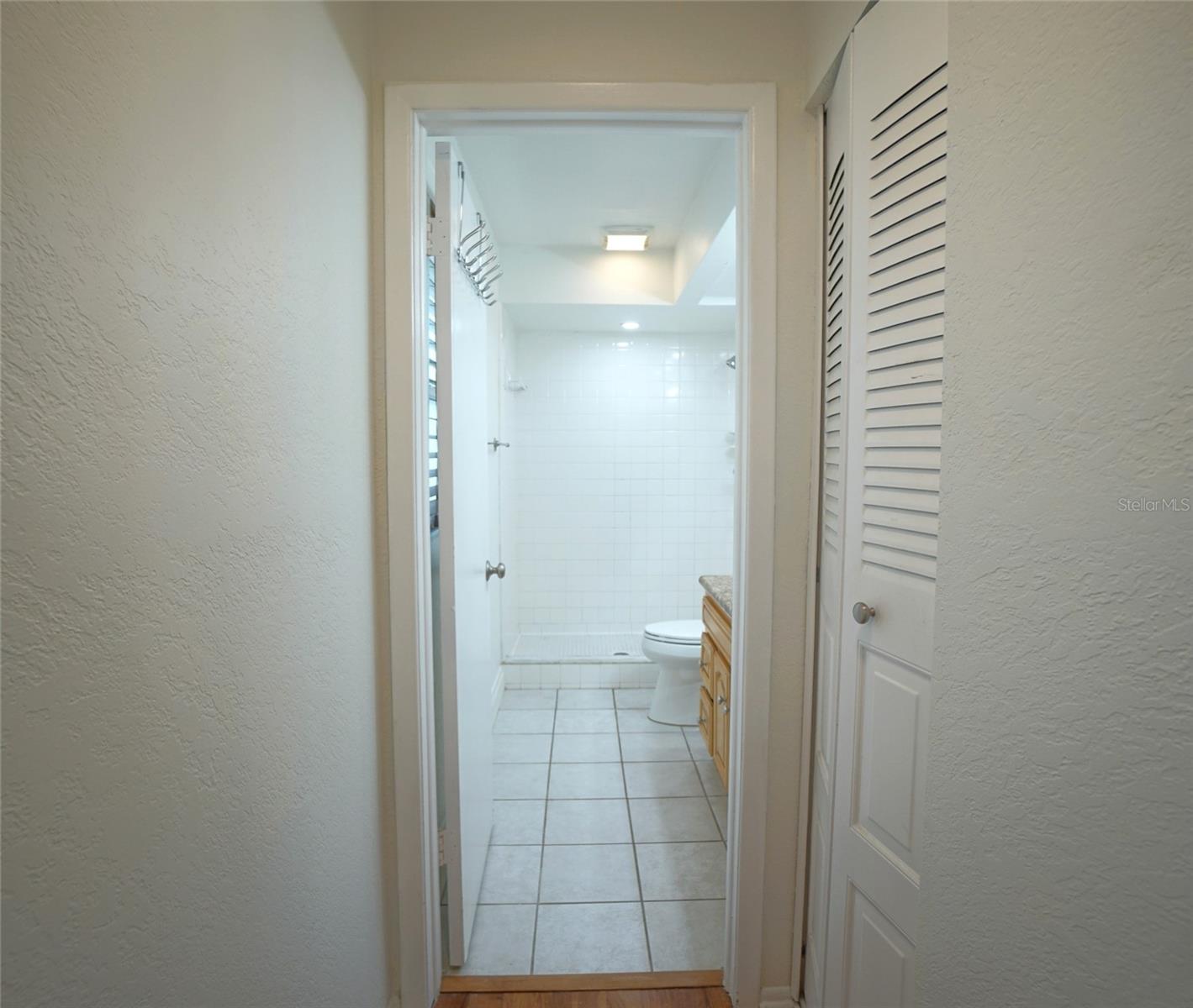 5301 CARROLLWOOD MEADOWS DR, TAMPA, FL, 33625