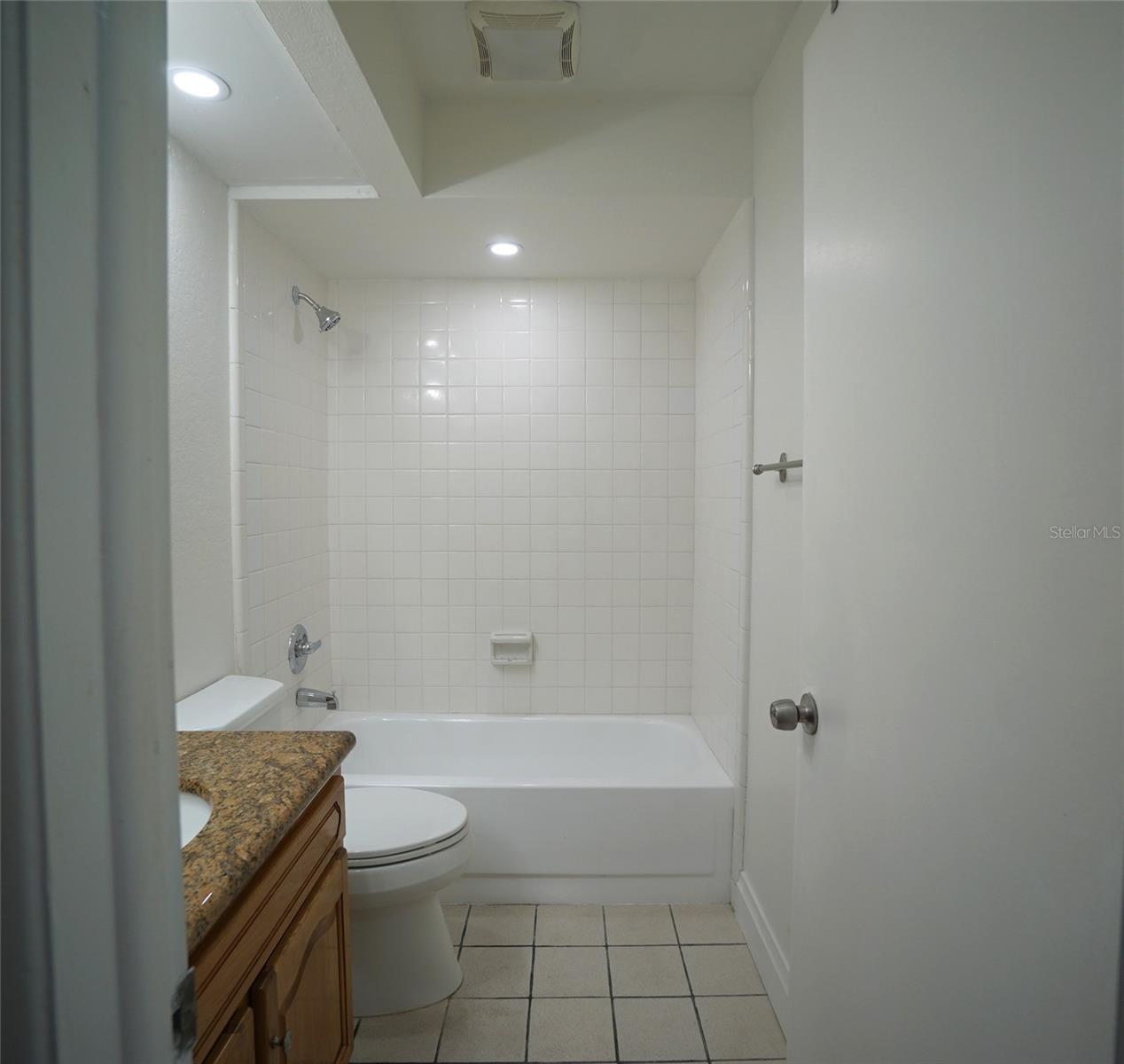 5301 CARROLLWOOD MEADOWS DR, TAMPA, FL, 33625