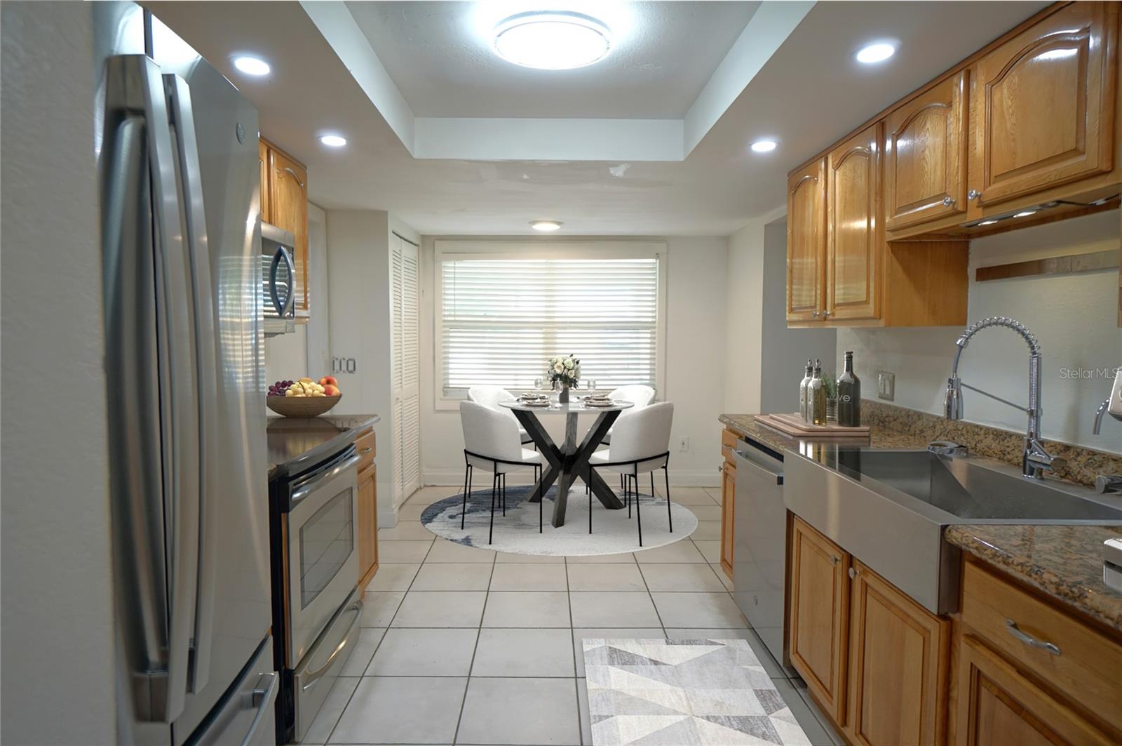 5301 CARROLLWOOD MEADOWS DR, TAMPA, FL, 33625