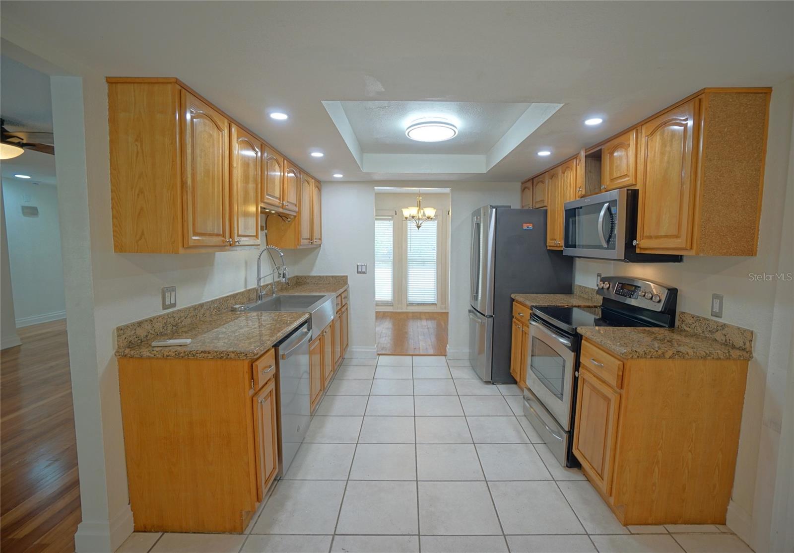 5301 CARROLLWOOD MEADOWS DR, TAMPA, FL, 33625