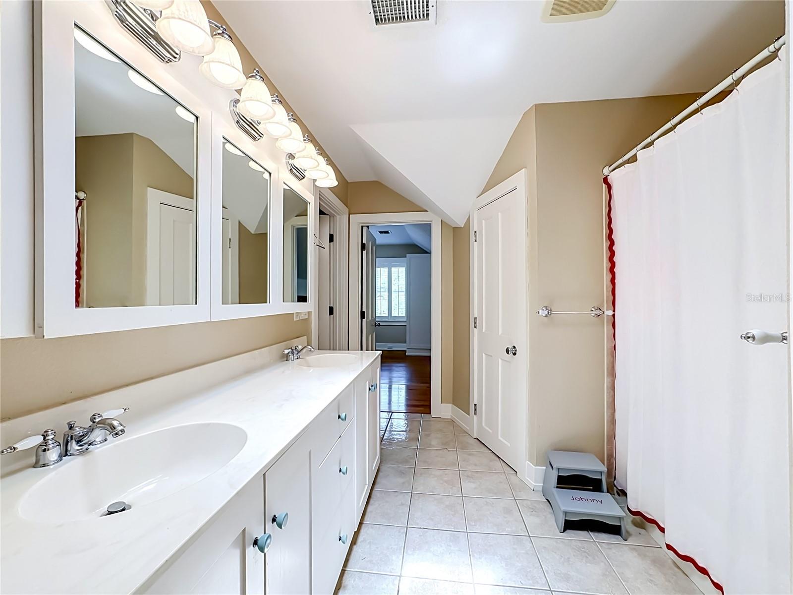 3621 1ST AVE W, BRADENTON, FL, 34205