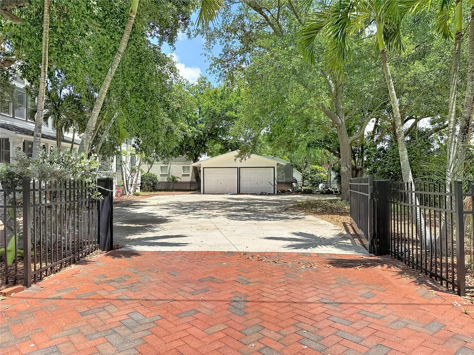 3621 1ST AVE W, BRADENTON, FL, 34205