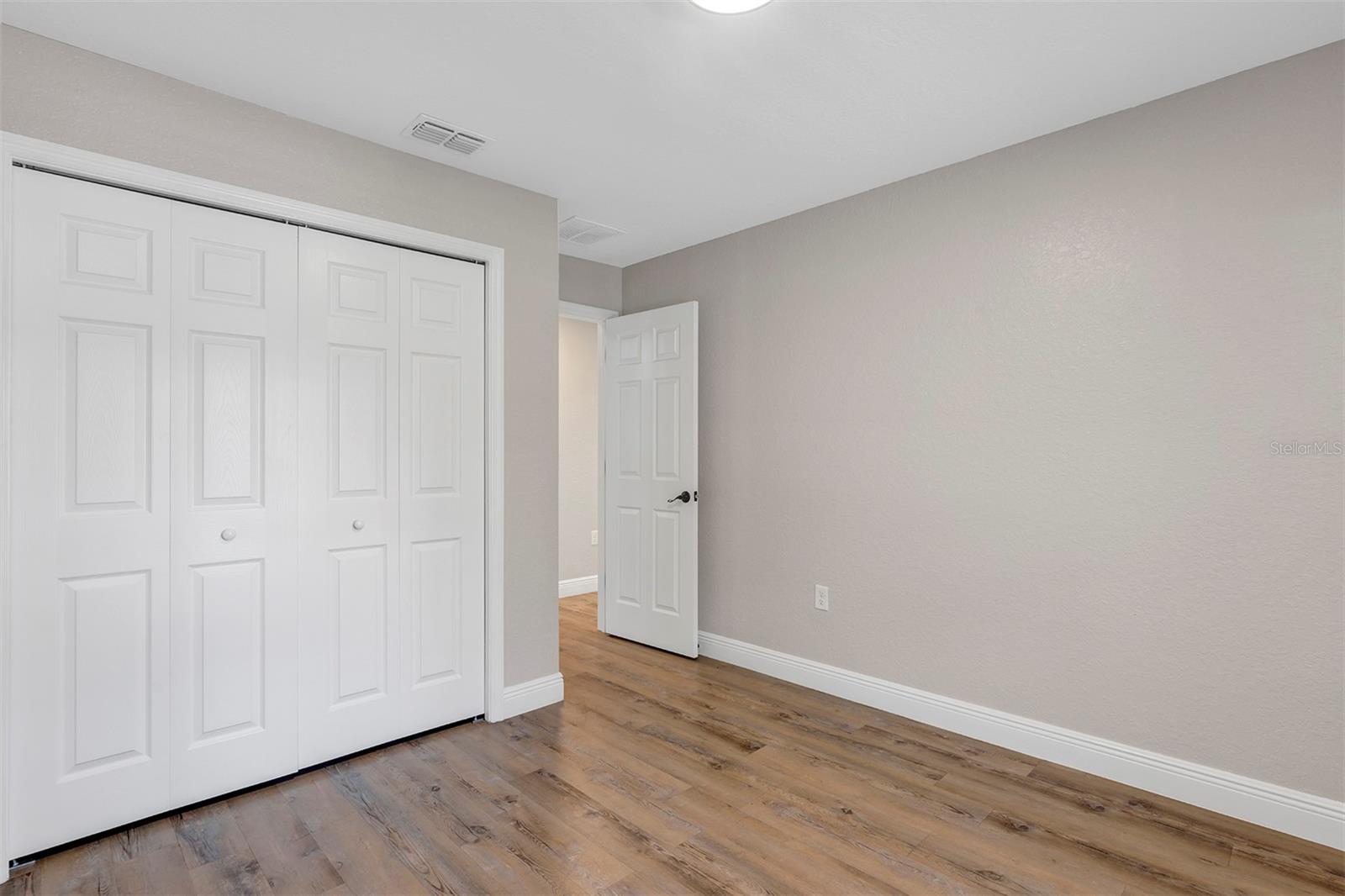 5 LOCUST RADIAL CIR, OCALA, FL, 34472