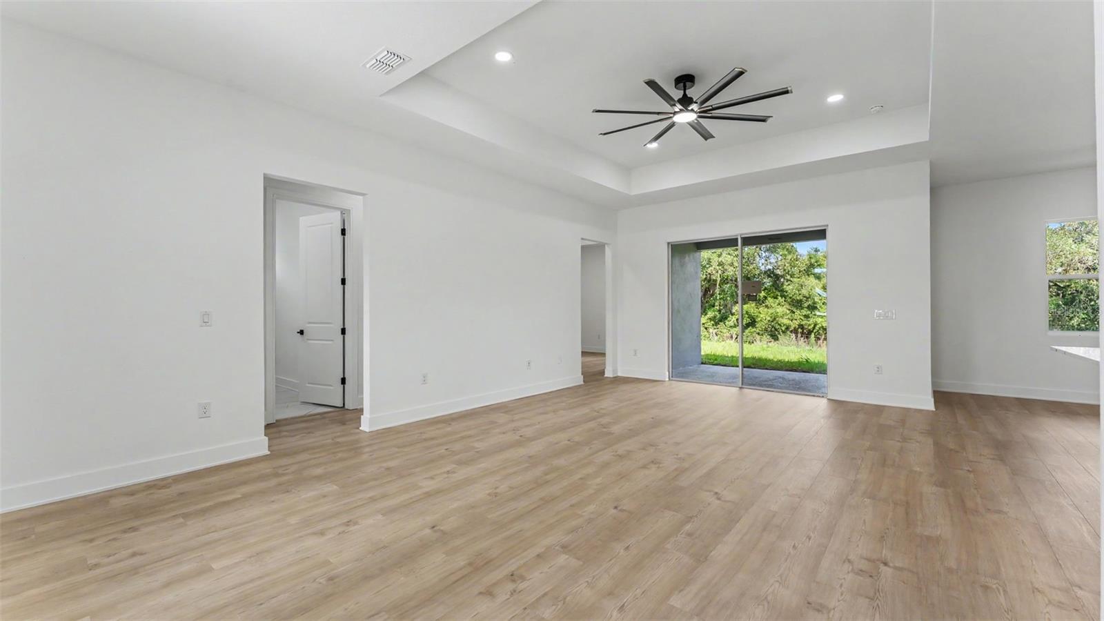 1479 HOLLY HILL RD, DAVENPORT, FL, 33837