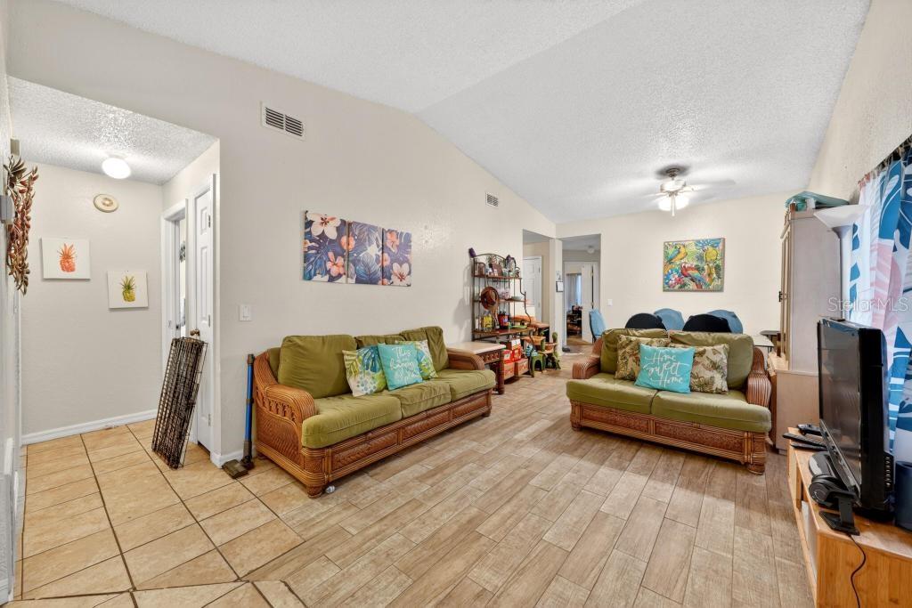 214 PERTH CT #A, WINTER SPRINGS, FL, 32708