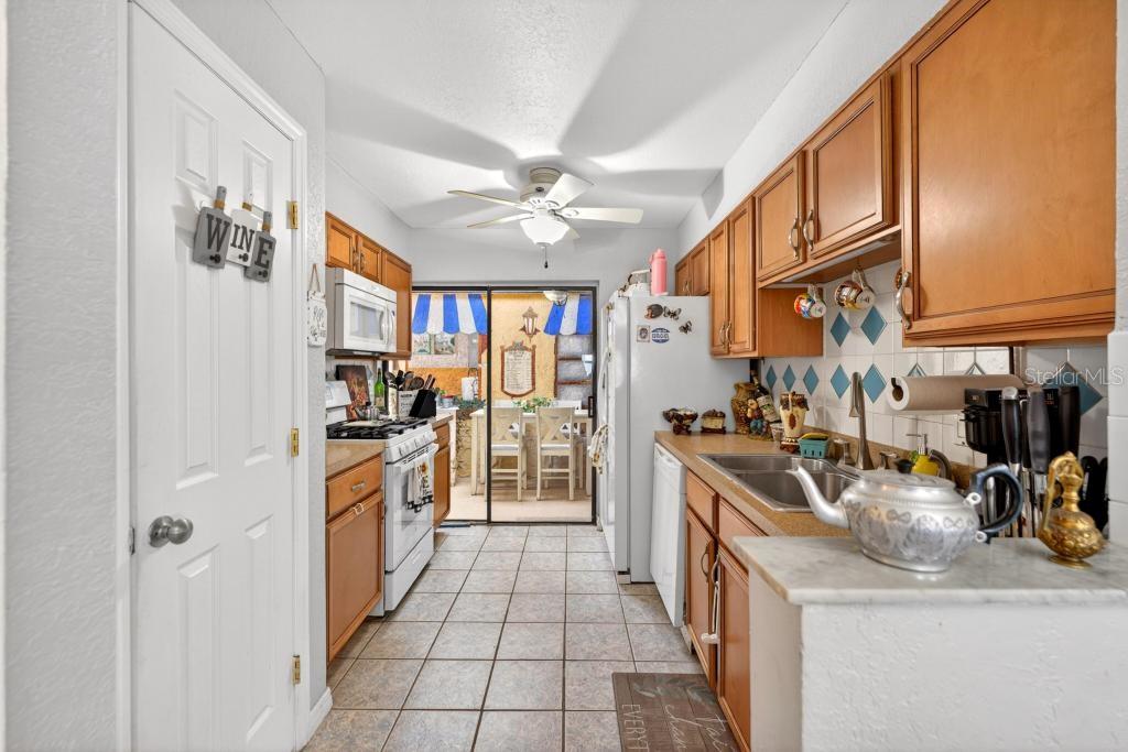 214 PERTH CT #A, WINTER SPRINGS, FL, 32708