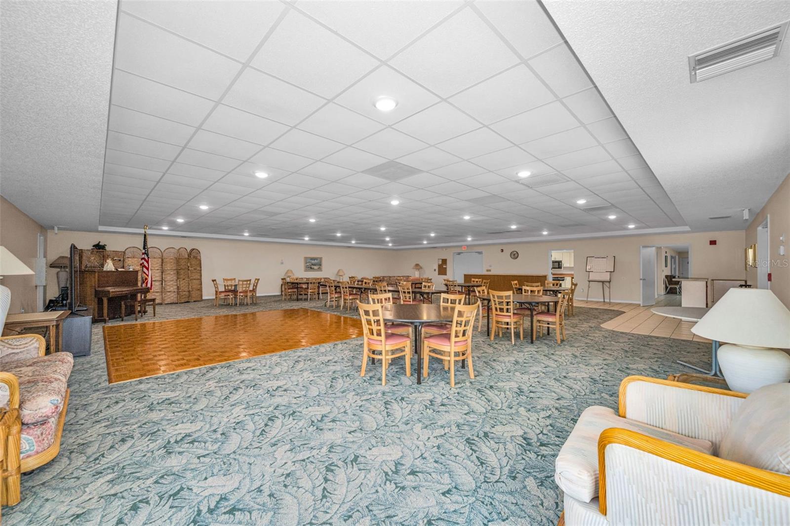 5400 PARK ST. NORTH #303, ST PETERSBURG, FL, 33709