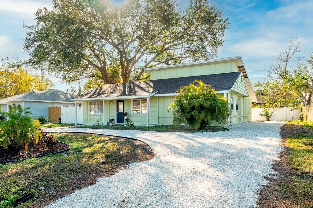 2676 MARTIN ST, SARASOTA, FL, 34237