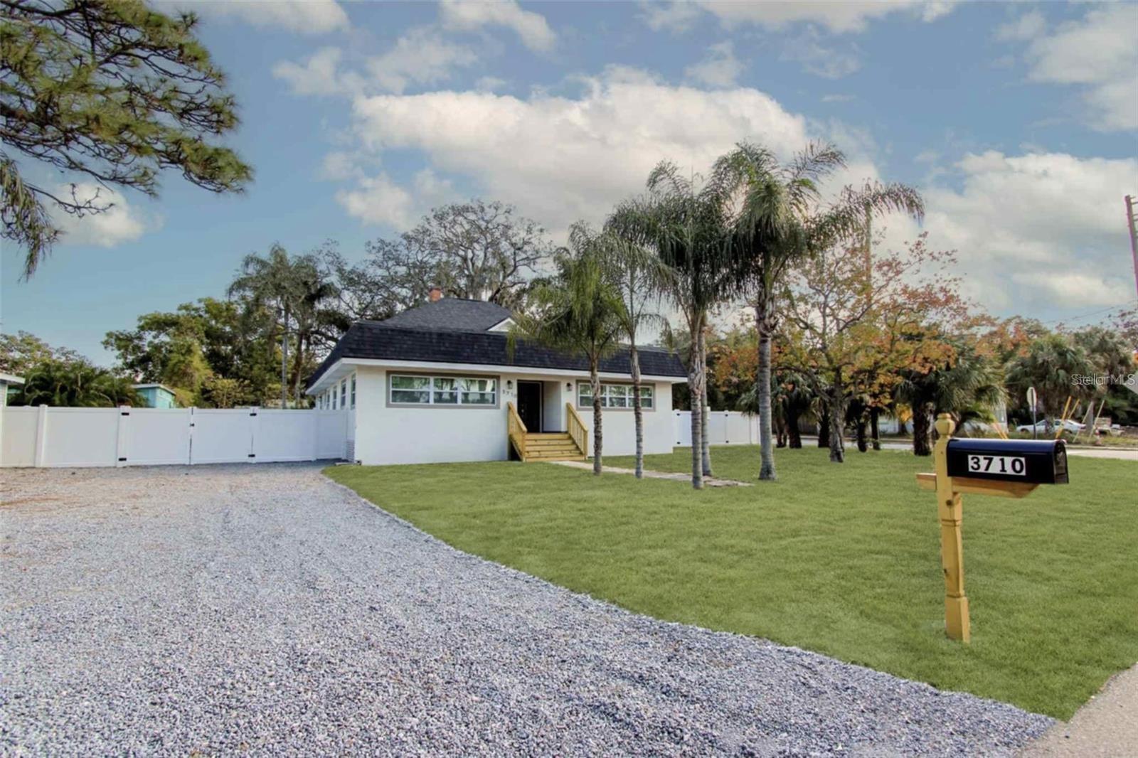 3710 DE SOTO BLVD, PALM HARBOR, FL, 34683