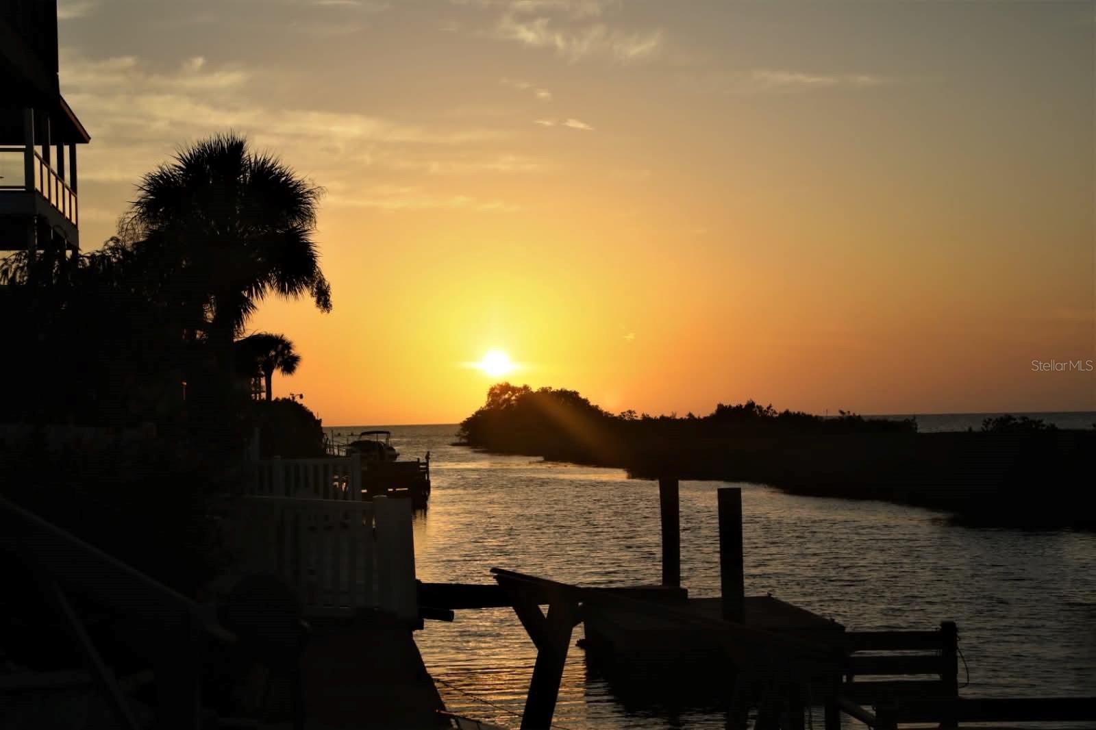 6733 DRIFTWOOD DR, HUDSON, FL, 34667