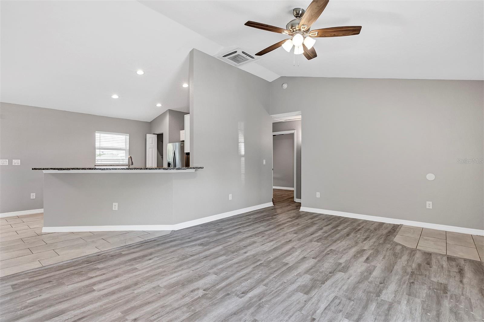 42 WATER TRACK DR, OCALA, FL, 34472