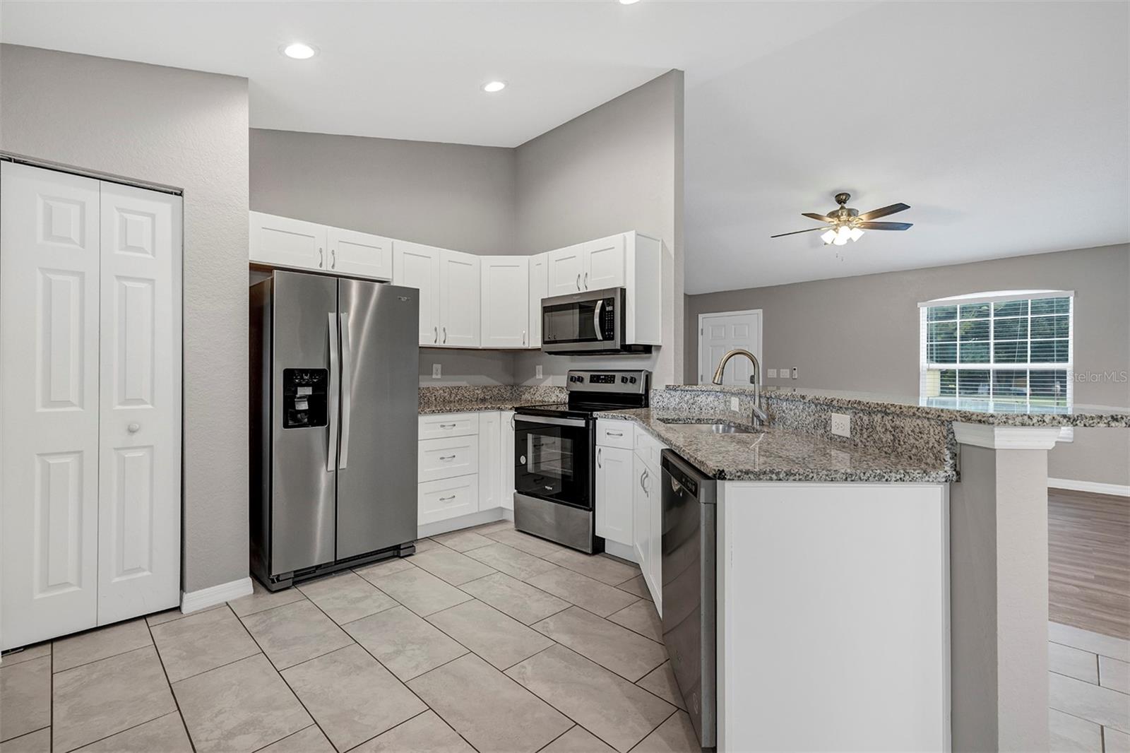 42 WATER TRACK DR, OCALA, FL, 34472