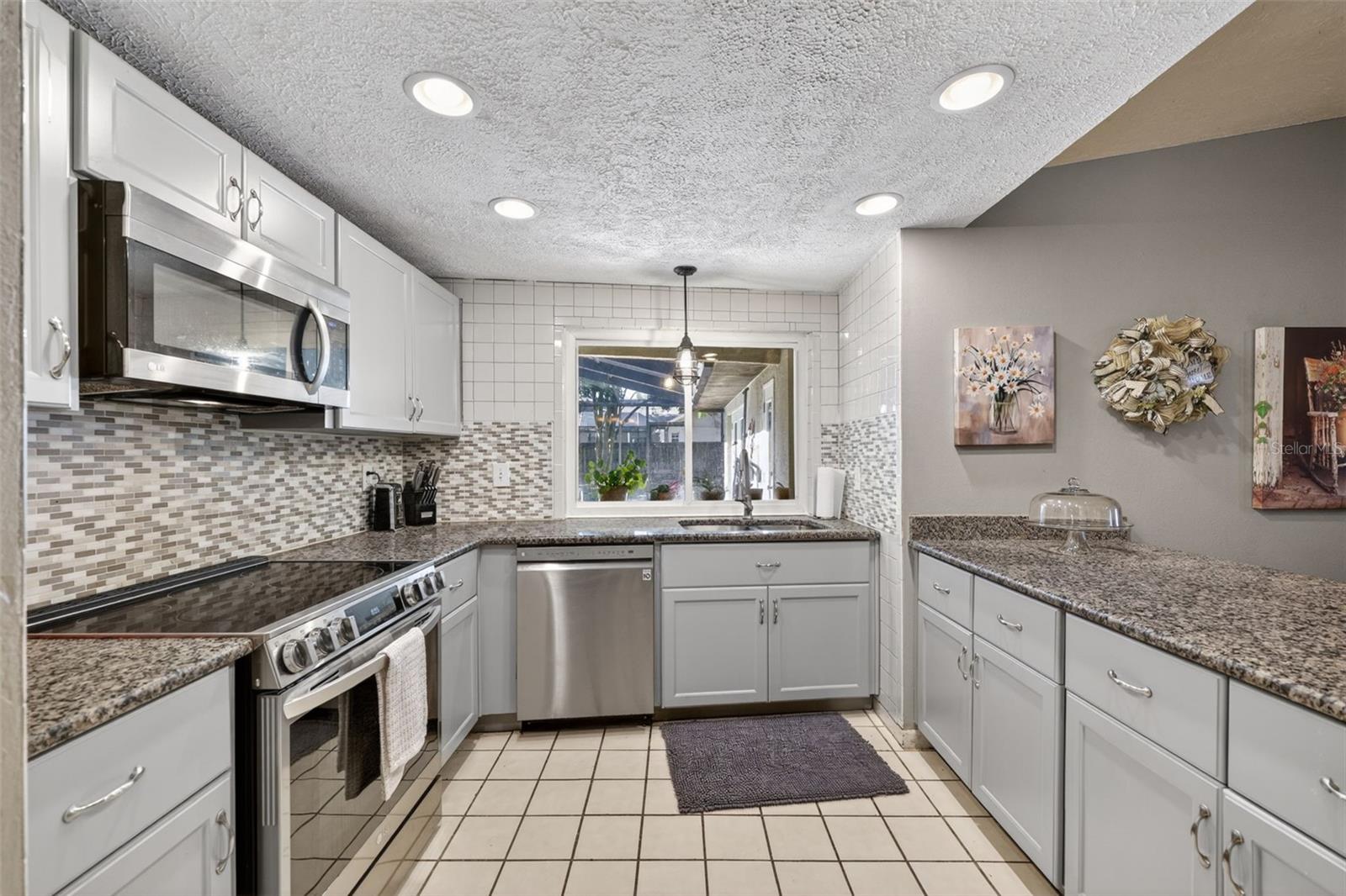 2713 WILLOW OAKS DR, VALRICO, FL, 33594