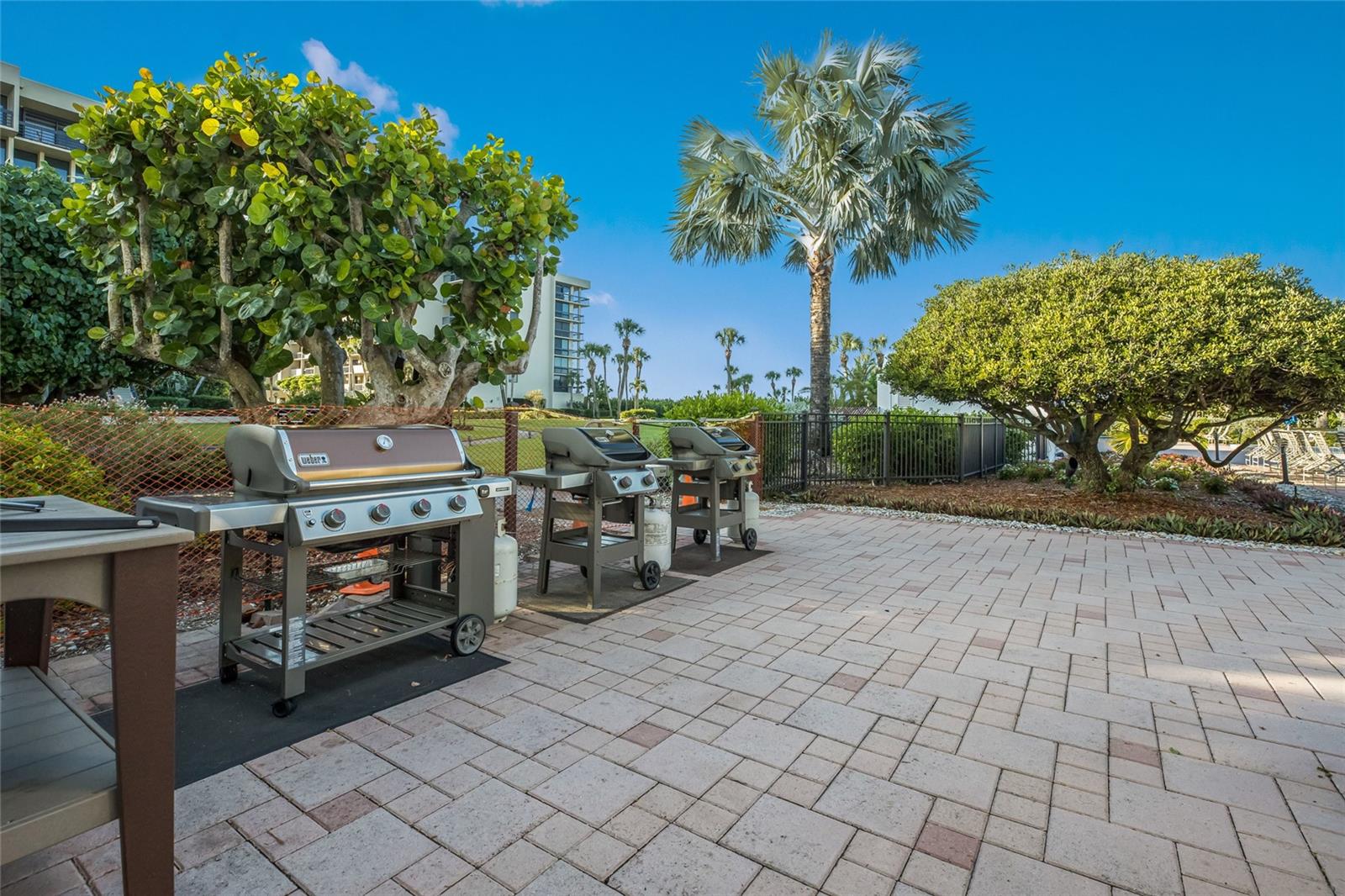1095 GULF OF MEXICO DR #102, LONGBOAT KEY, FL, 34228