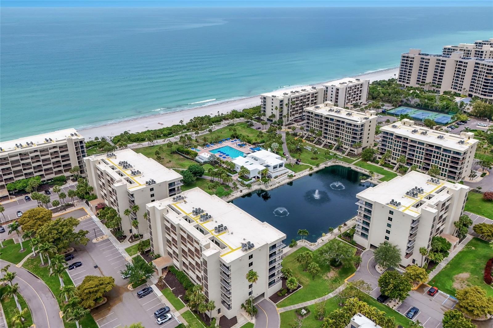 1095 GULF OF MEXICO DR #102, LONGBOAT KEY, FL, 34228