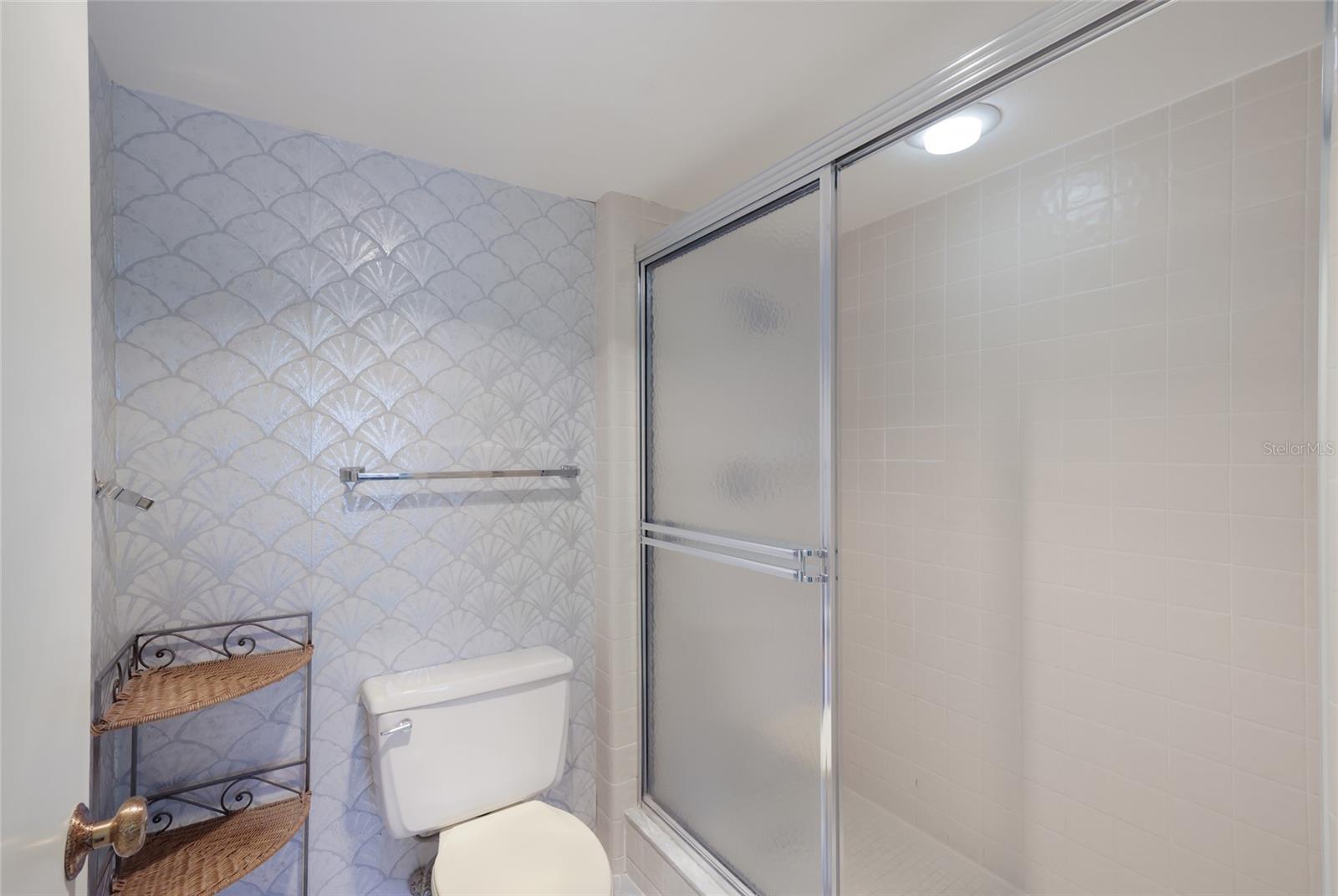 1095 GULF OF MEXICO DR #102, LONGBOAT KEY, FL, 34228