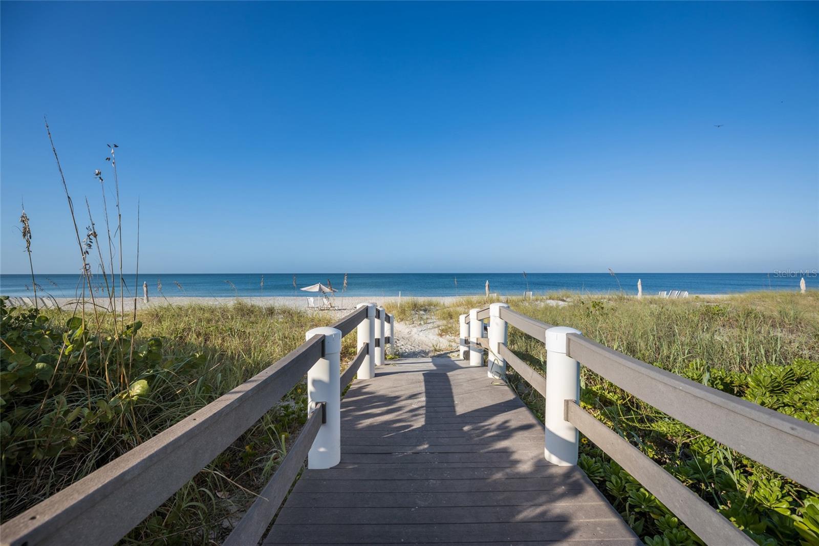 1095 GULF OF MEXICO DR #102, LONGBOAT KEY, FL, 34228