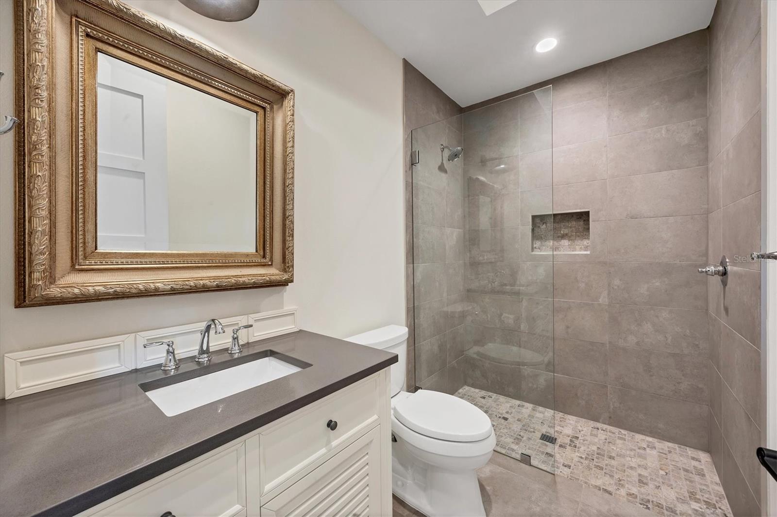 7927 LONGBAY BLVD BLVD, SARASOTA, FL, 34243