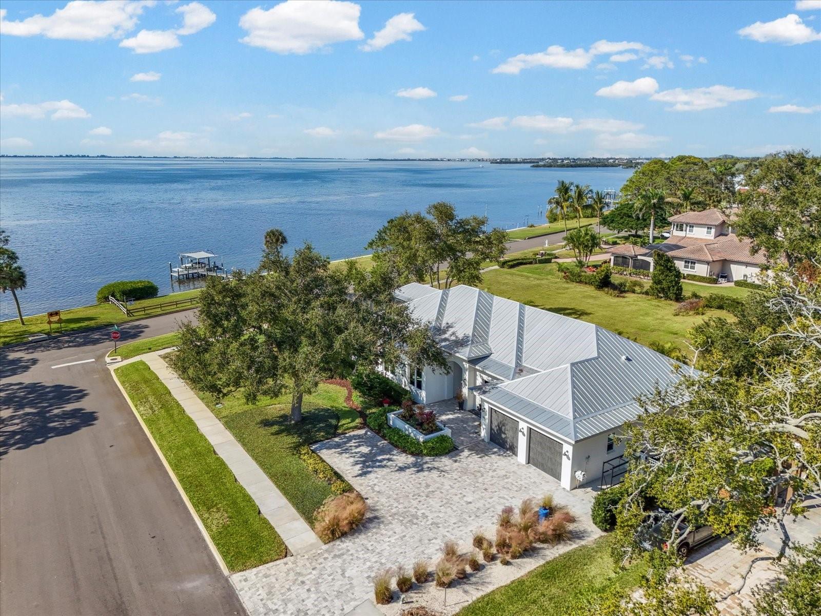 7927 LONGBAY BLVD BLVD, SARASOTA, FL, 34243