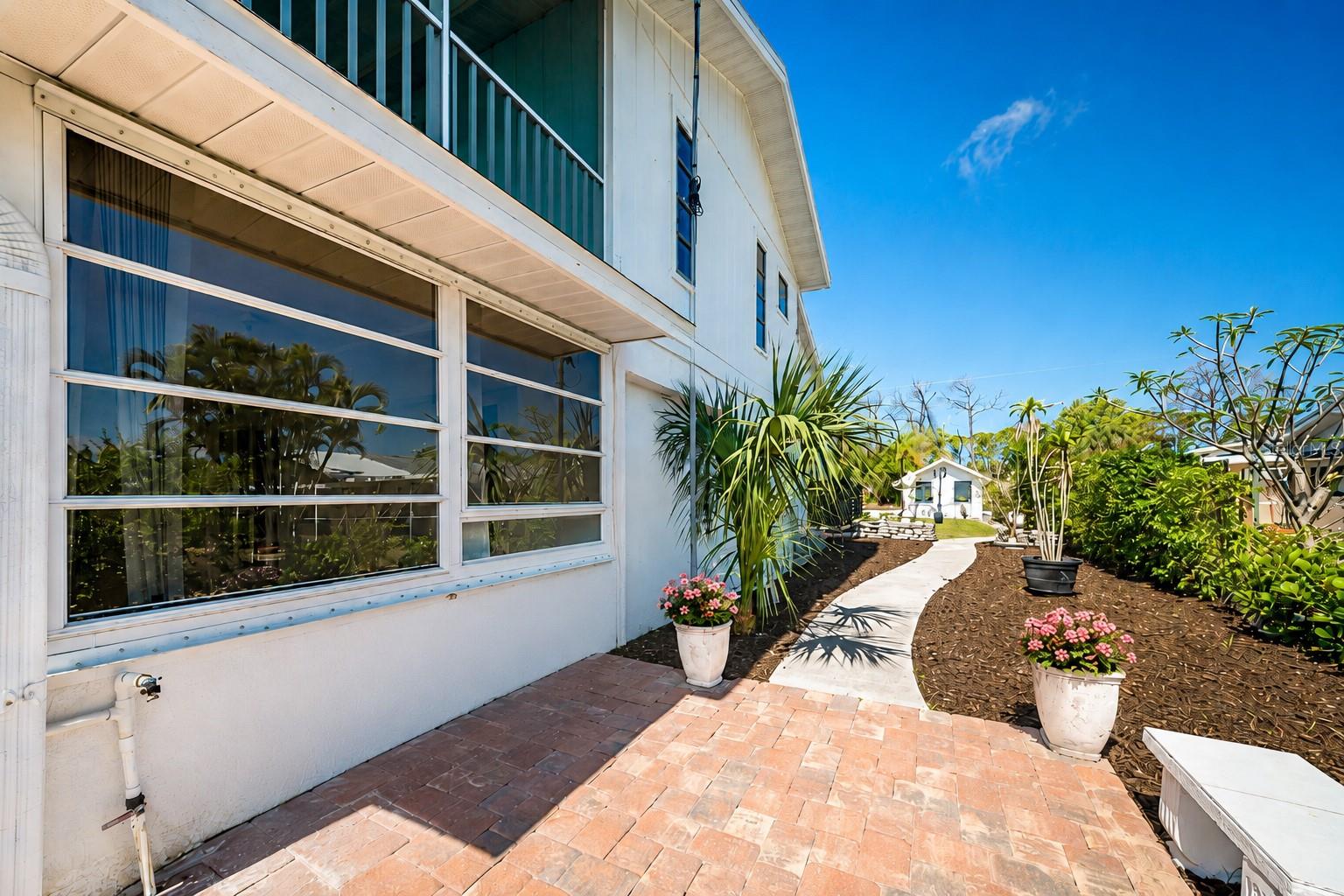 1711 RIVERSIDE DR, ENGLEWOOD, FL, 34223