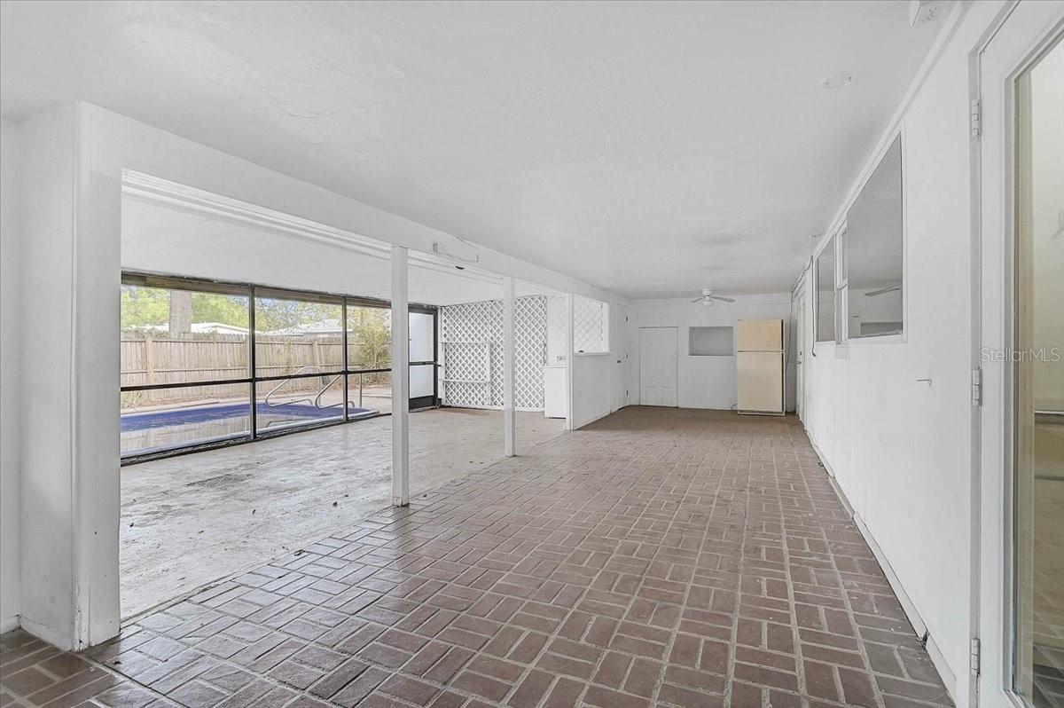 345 S TUTTLE AVE, SARASOTA, FL, 34237