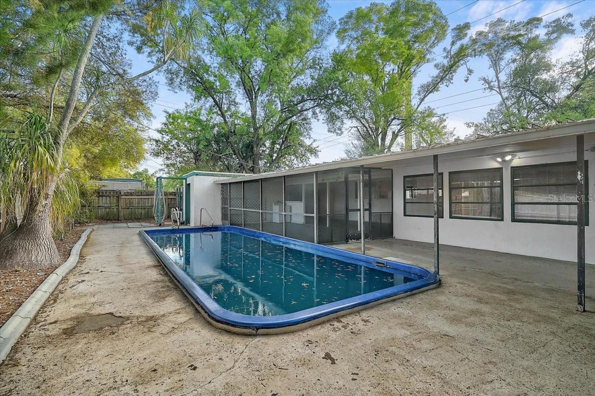 345 S TUTTLE AVE, SARASOTA, FL, 34237