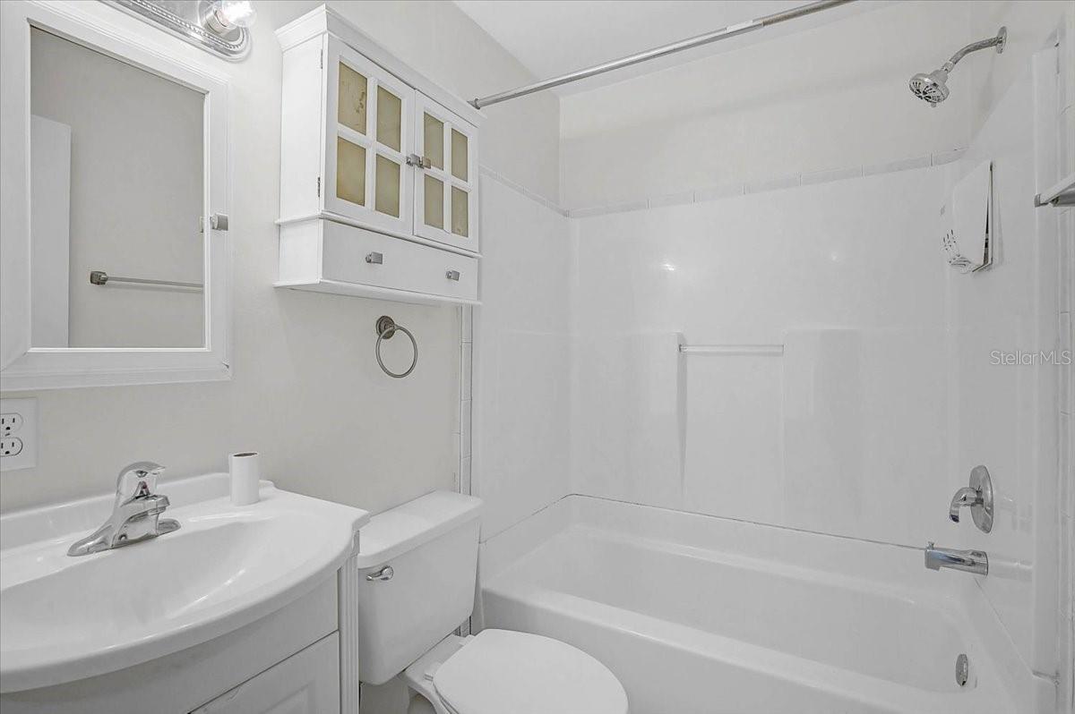 345 S TUTTLE AVE, SARASOTA, FL, 34237