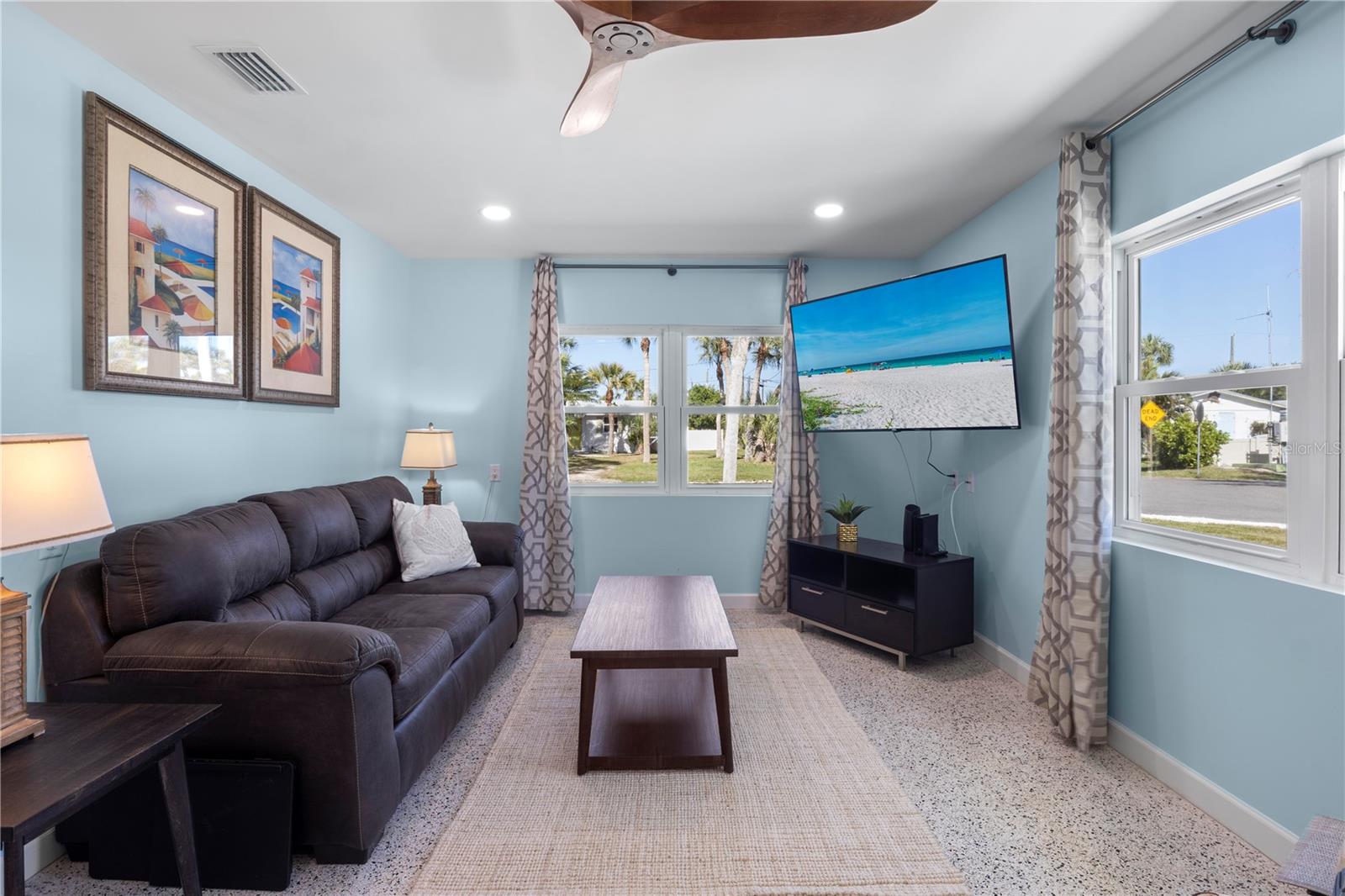 204 29TH ST, HOLMES BEACH, FL, 34217